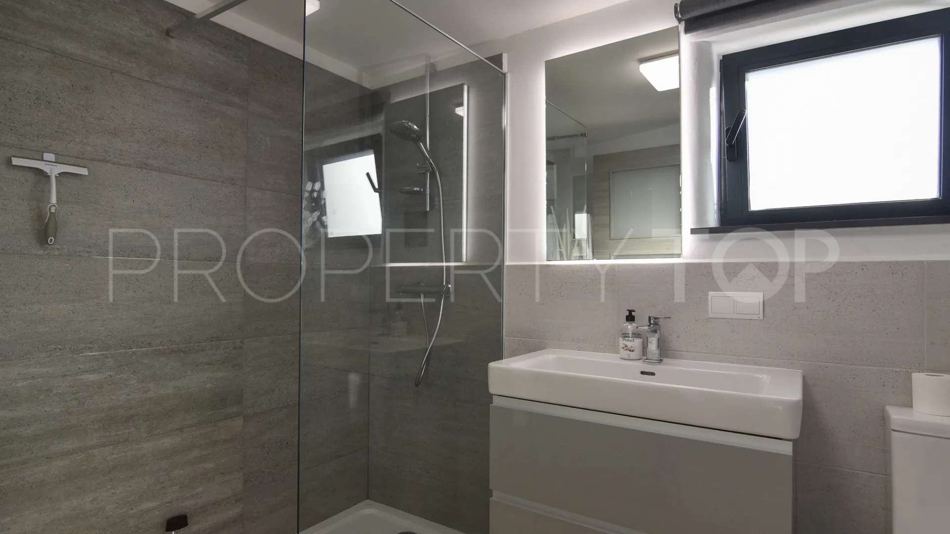 House in San Diego for sale