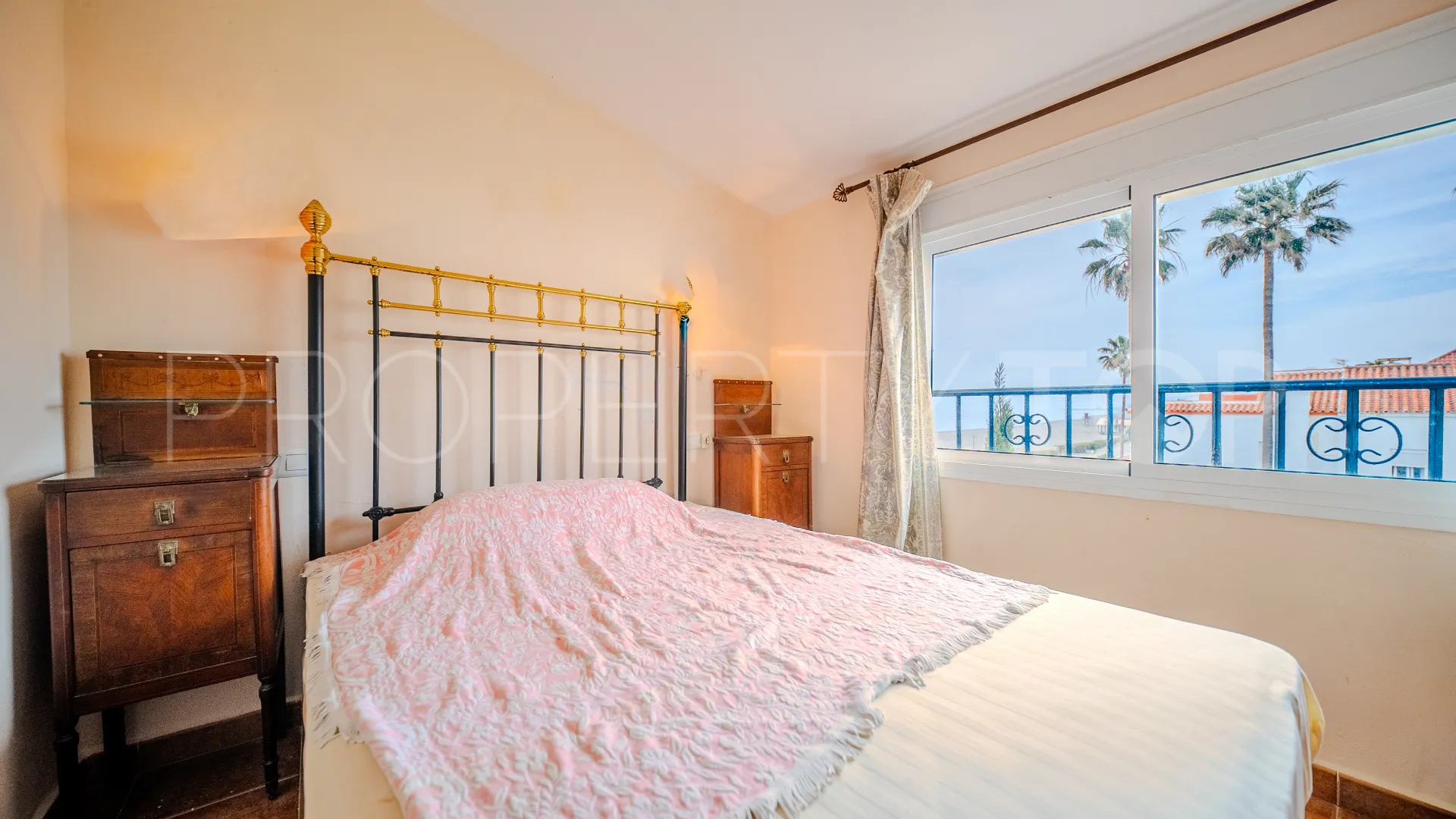 Adosado en venta de 5 dormitorios en Marina de Casares