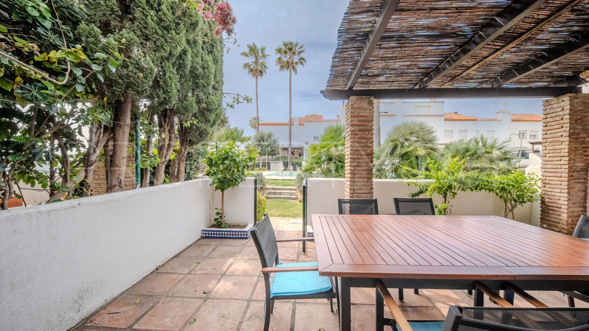 Adosado en venta de 5 dormitorios en Marina de Casares