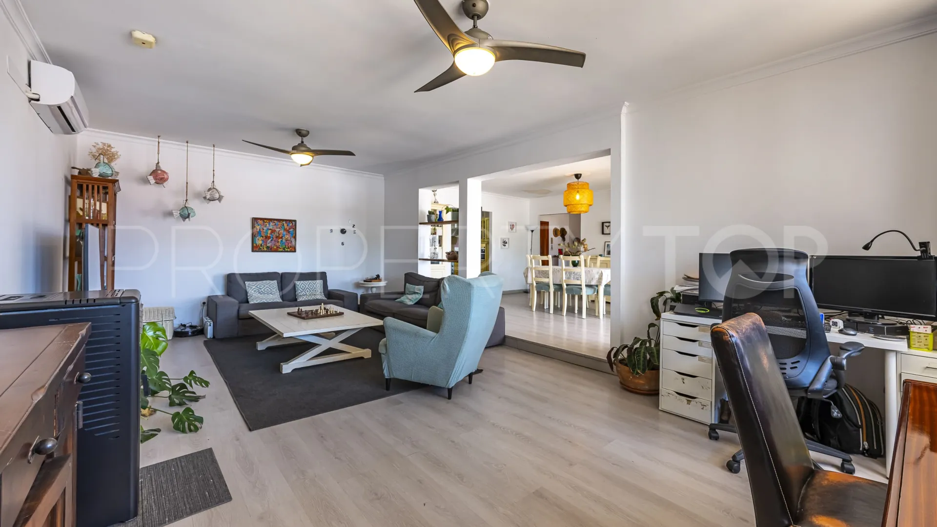 Comprar villa de 5 dormitorios en Sotogrande Costa