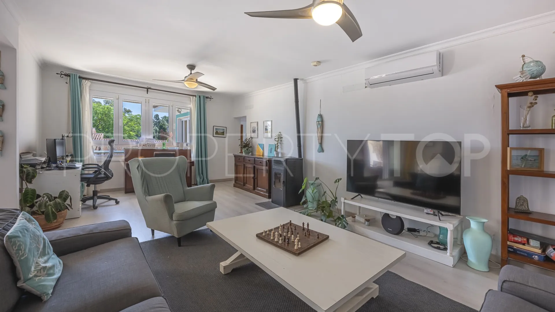 Comprar villa de 5 dormitorios en Sotogrande Costa