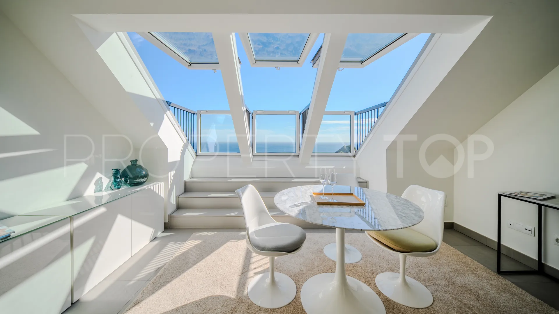 La Duquesa, Ático de 2 dormitorios en venta