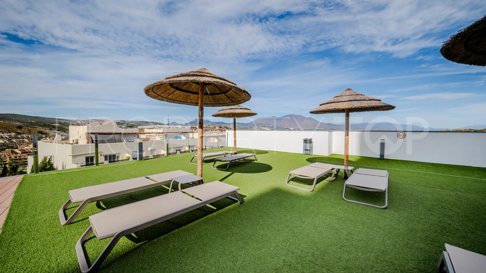 La Duquesa, Ático de 2 dormitorios en venta