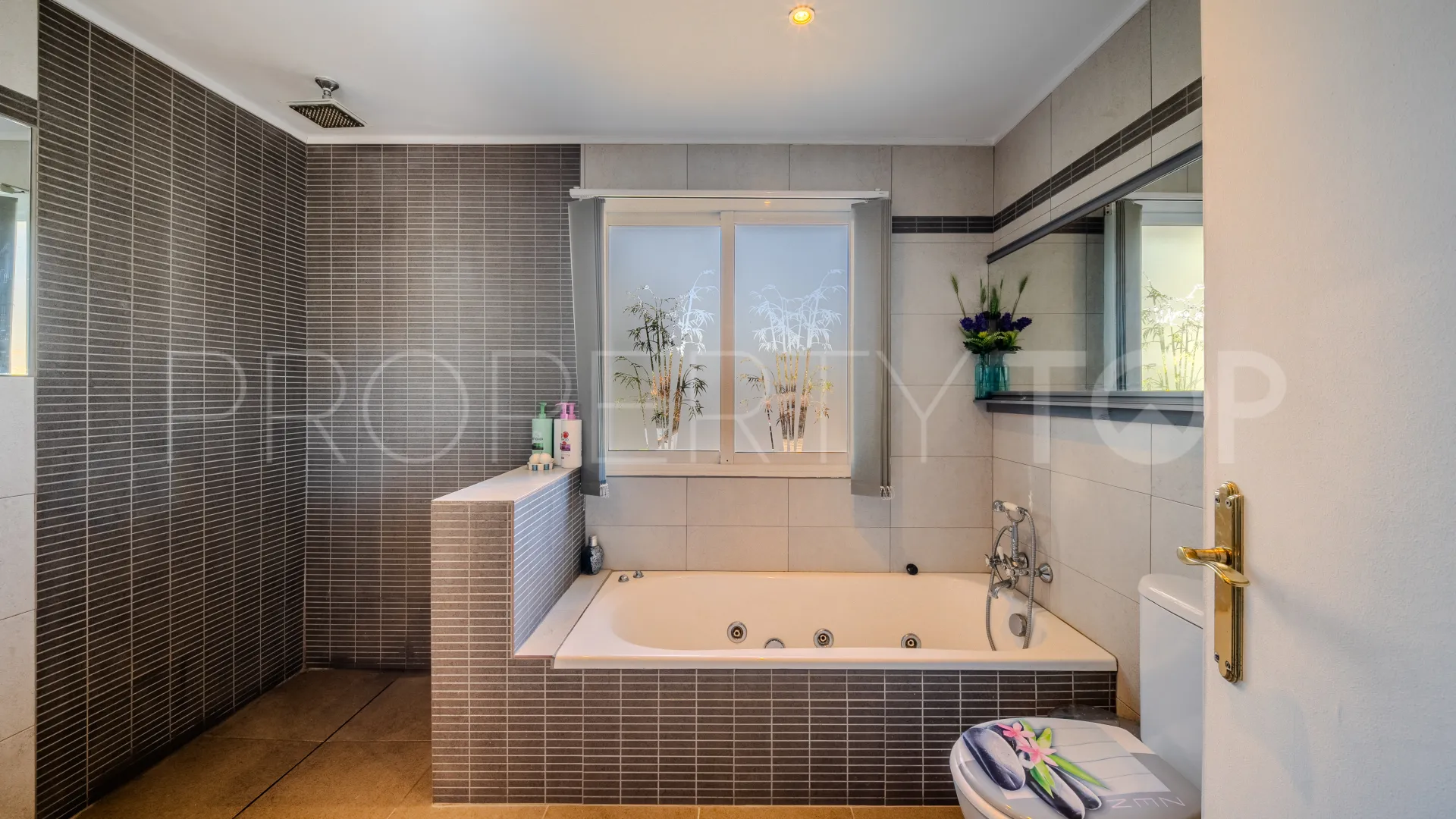 Valle Romano, villa con 5 dormitorios en venta