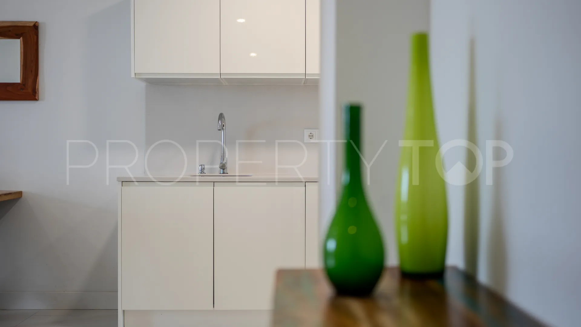 Se vende apartamento planta baja de 2 dormitorios en La Paloma