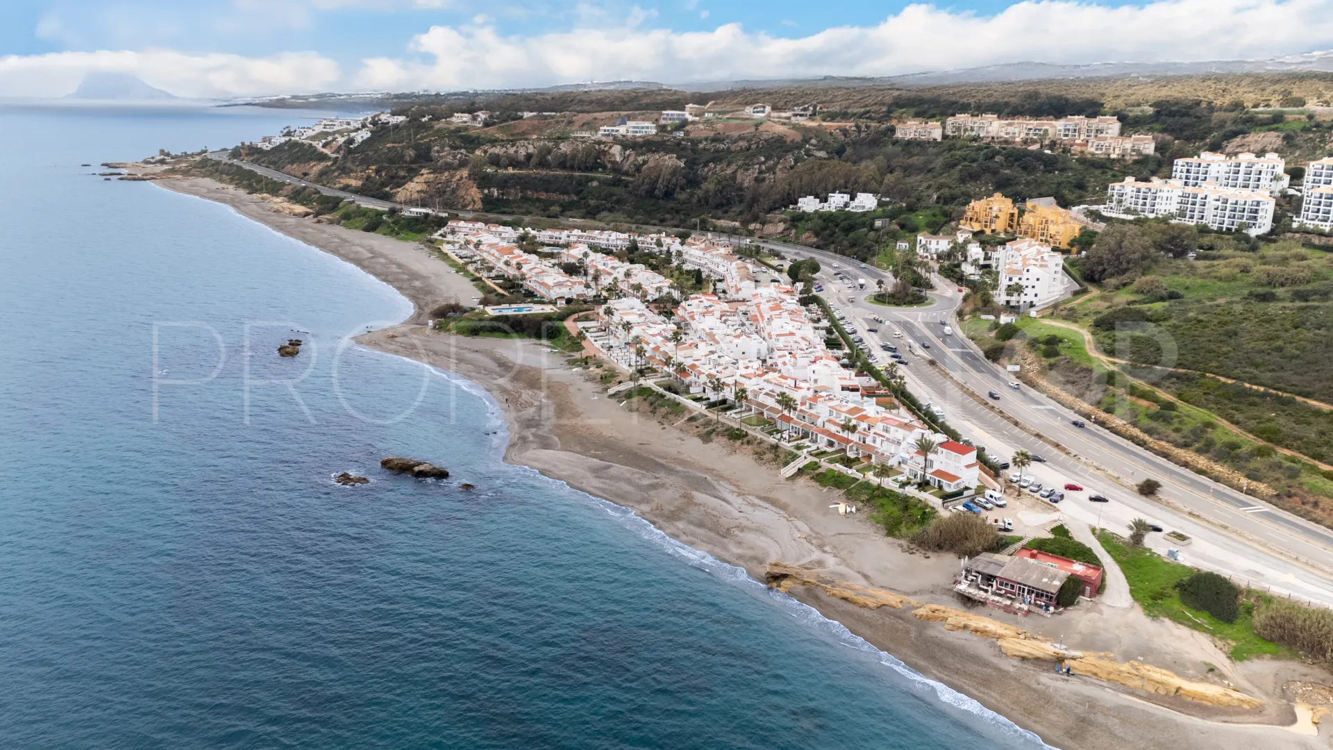 Se vende apartamento planta baja de 2 dormitorios en La Paloma