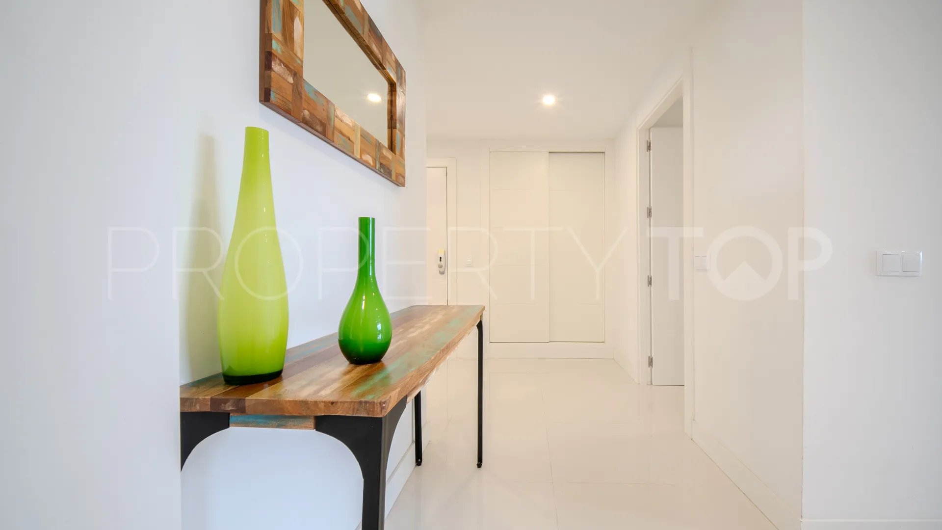 Se vende apartamento planta baja de 2 dormitorios en La Paloma