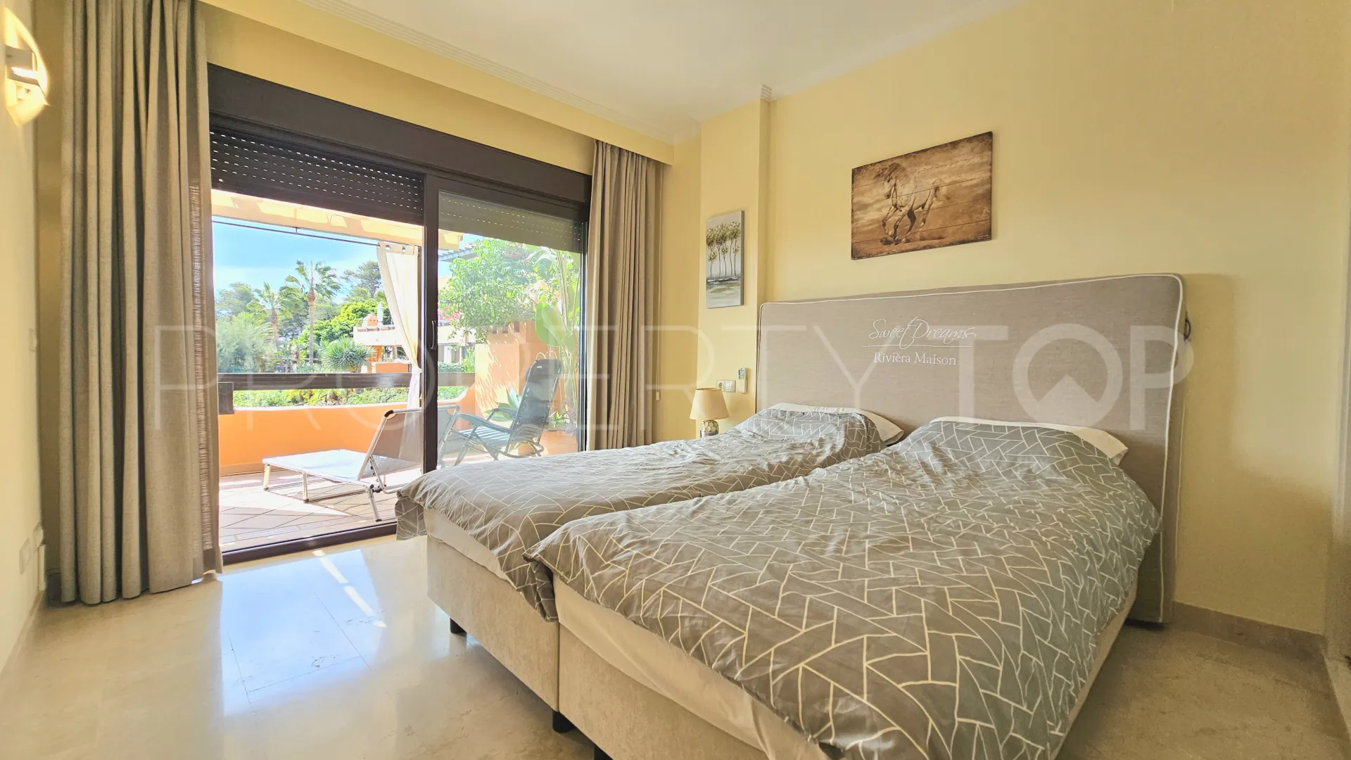 2 bedrooms apartment for sale in Costa Galera