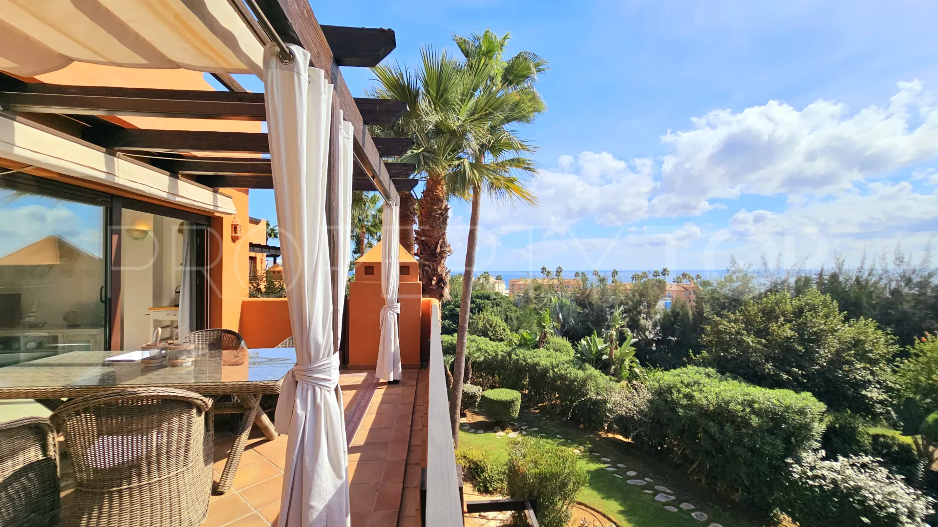2 bedrooms apartment for sale in Costa Galera