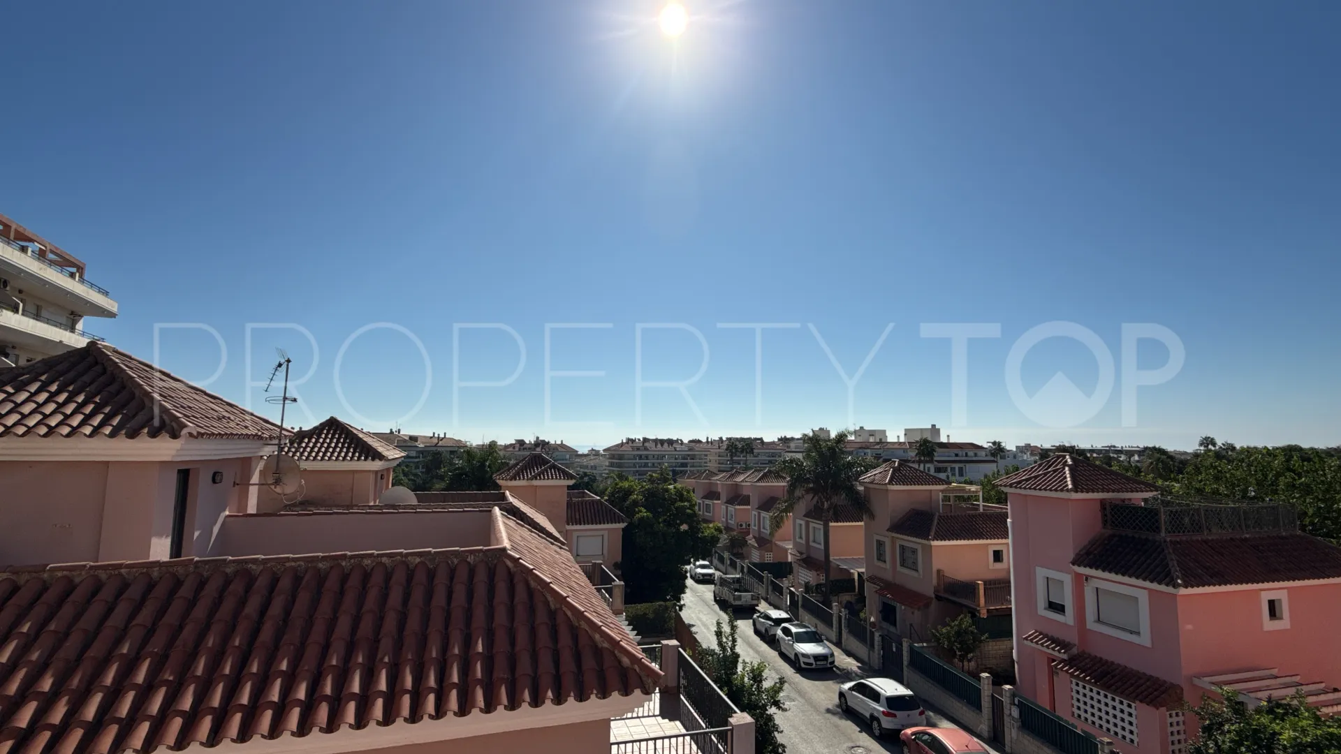 Casa de 3 dormitorios en venta en Sabinillas