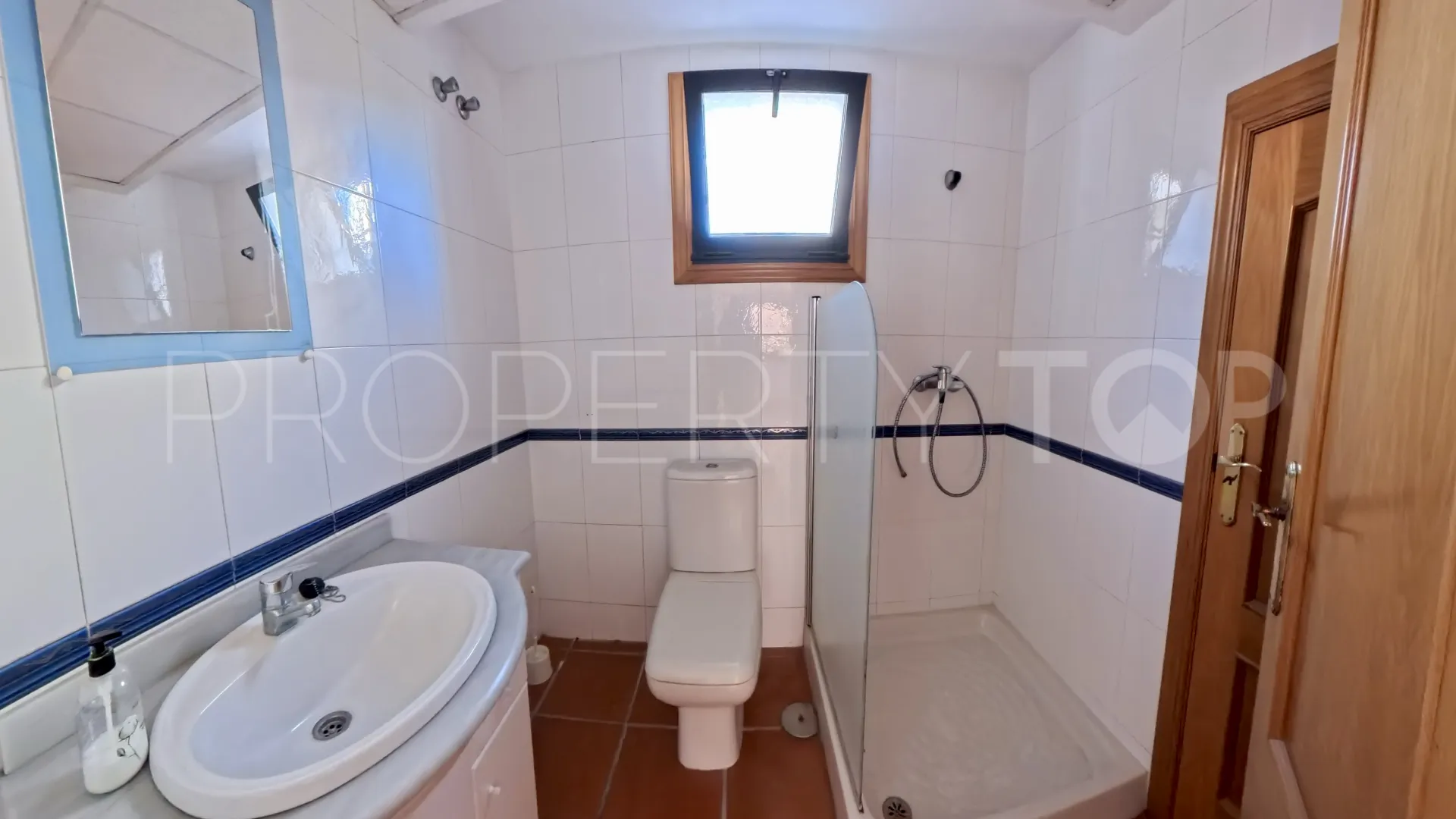 Casa de 3 dormitorios en venta en Sabinillas
