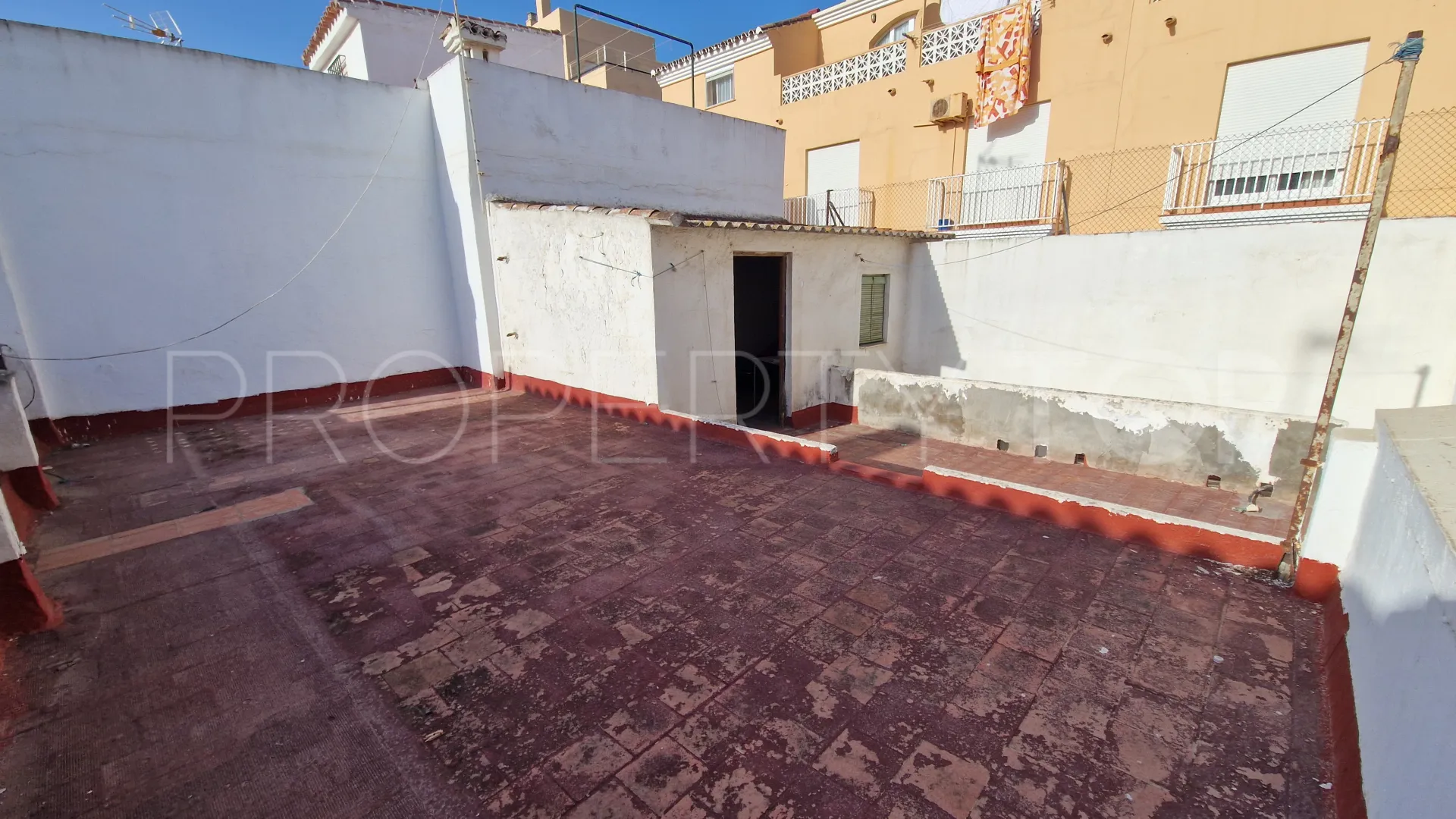 Comprar adosado de 2 dormitorios en Sabinillas