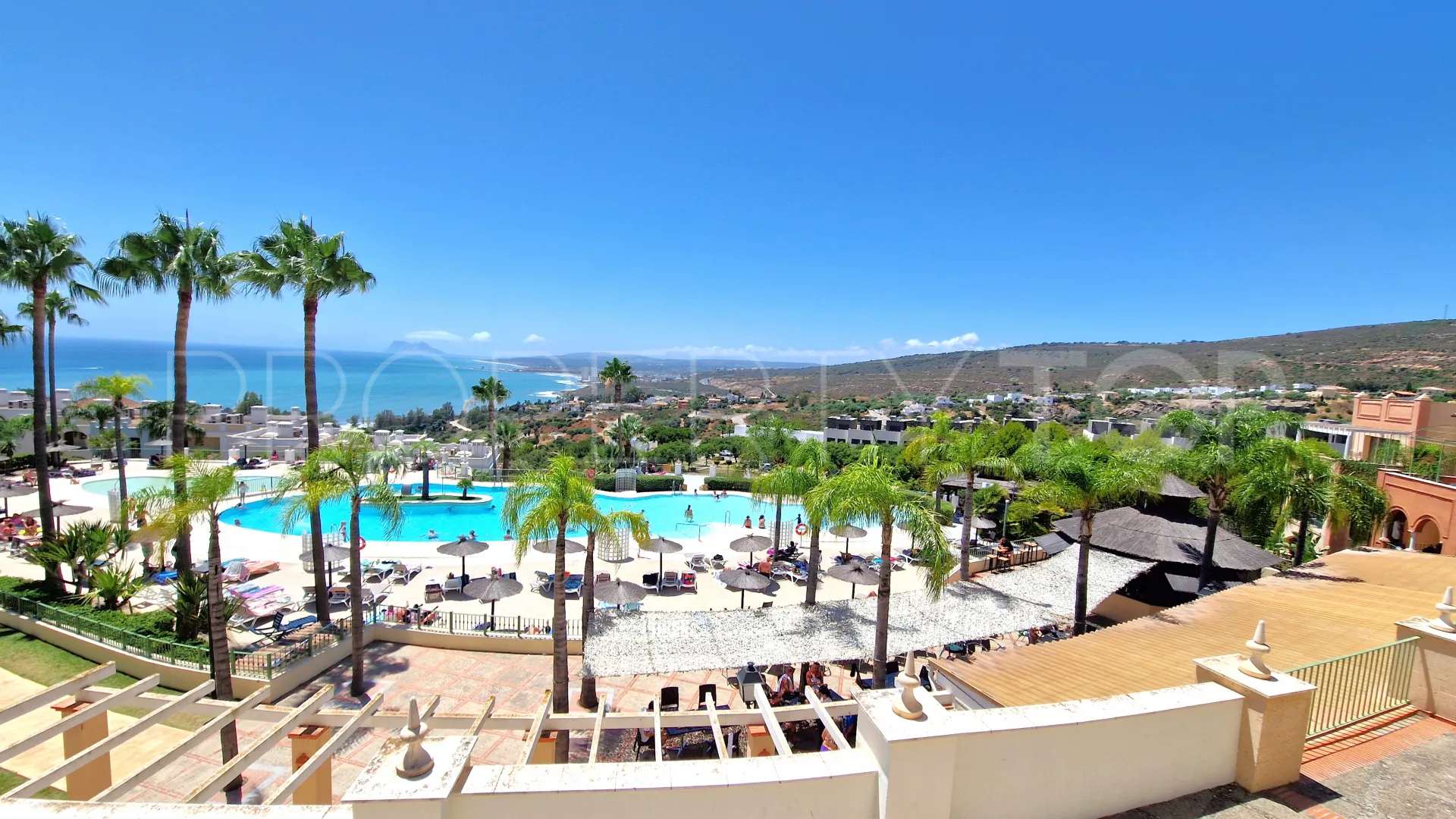 Buy Bahia de las Rocas 2 bedrooms ground floor apartment