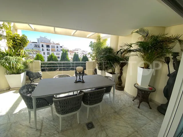Comprar apartamento en Marbella - Puerto Banus de 3 dormitorios
