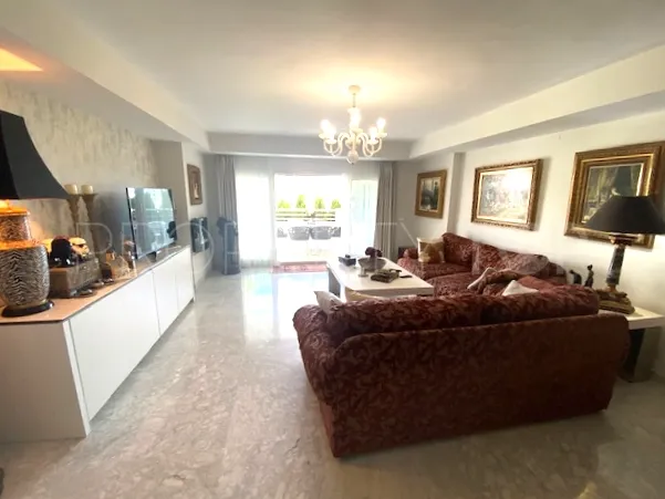 Comprar apartamento en Marbella - Puerto Banus de 3 dormitorios