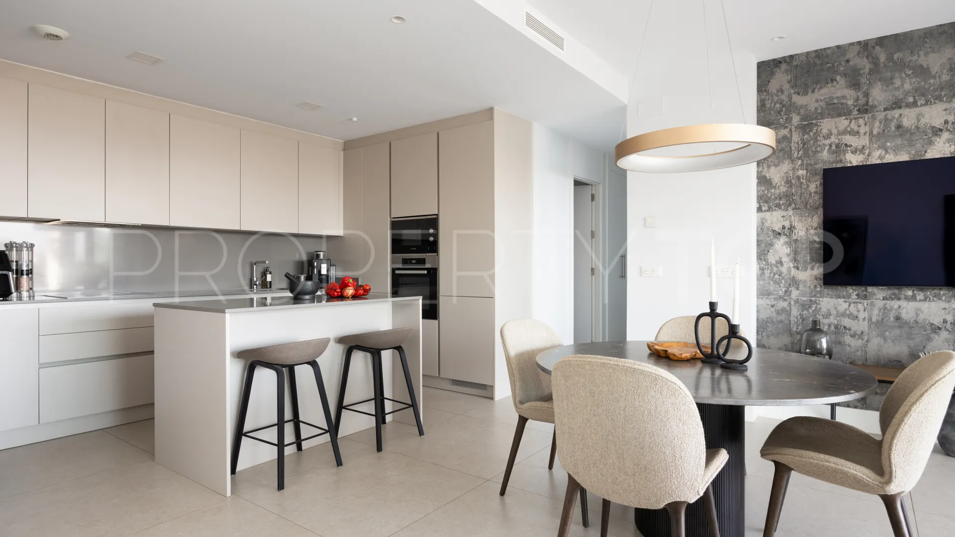 La Quinta apartment for sale