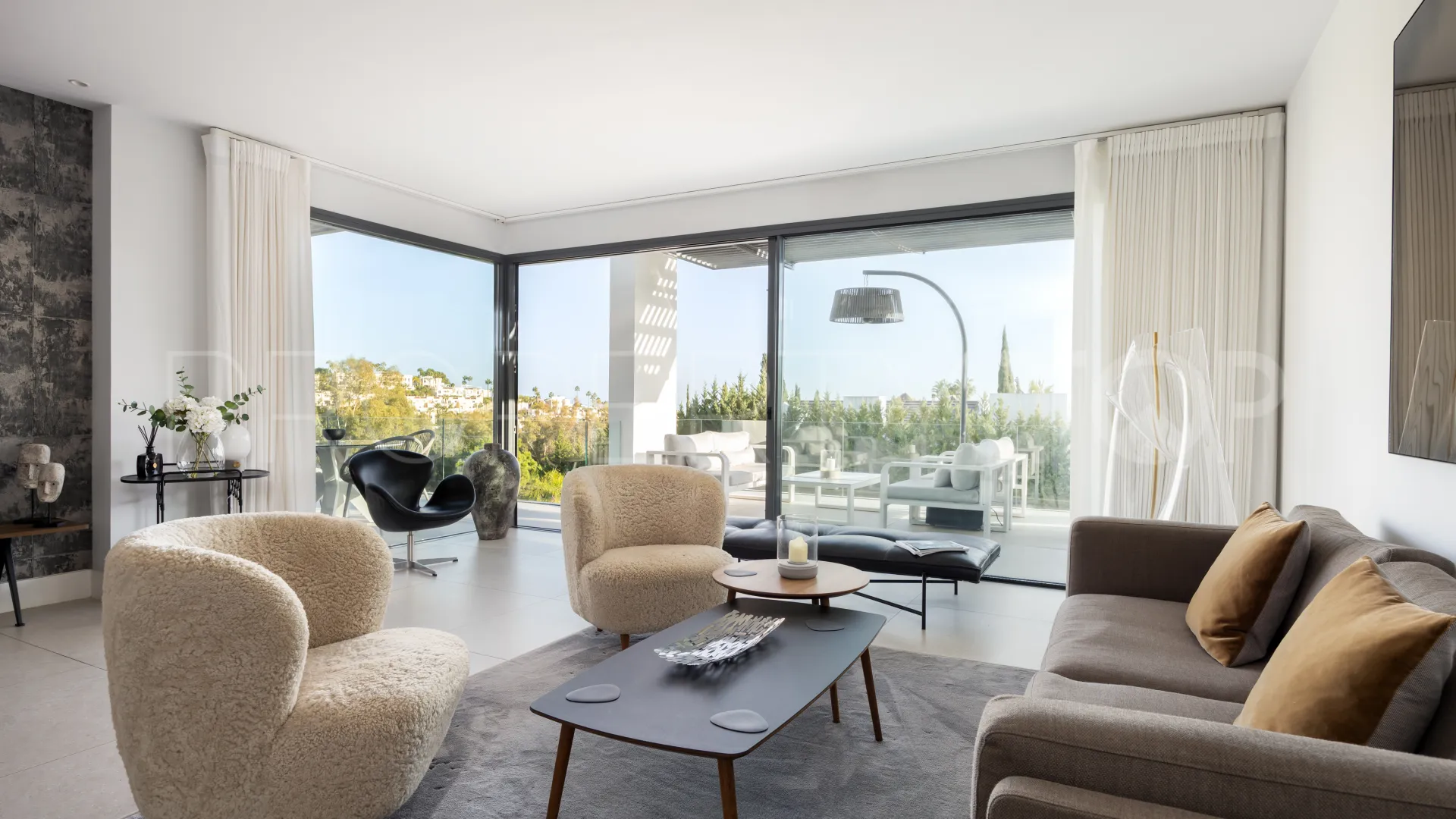 La Quinta apartment for sale