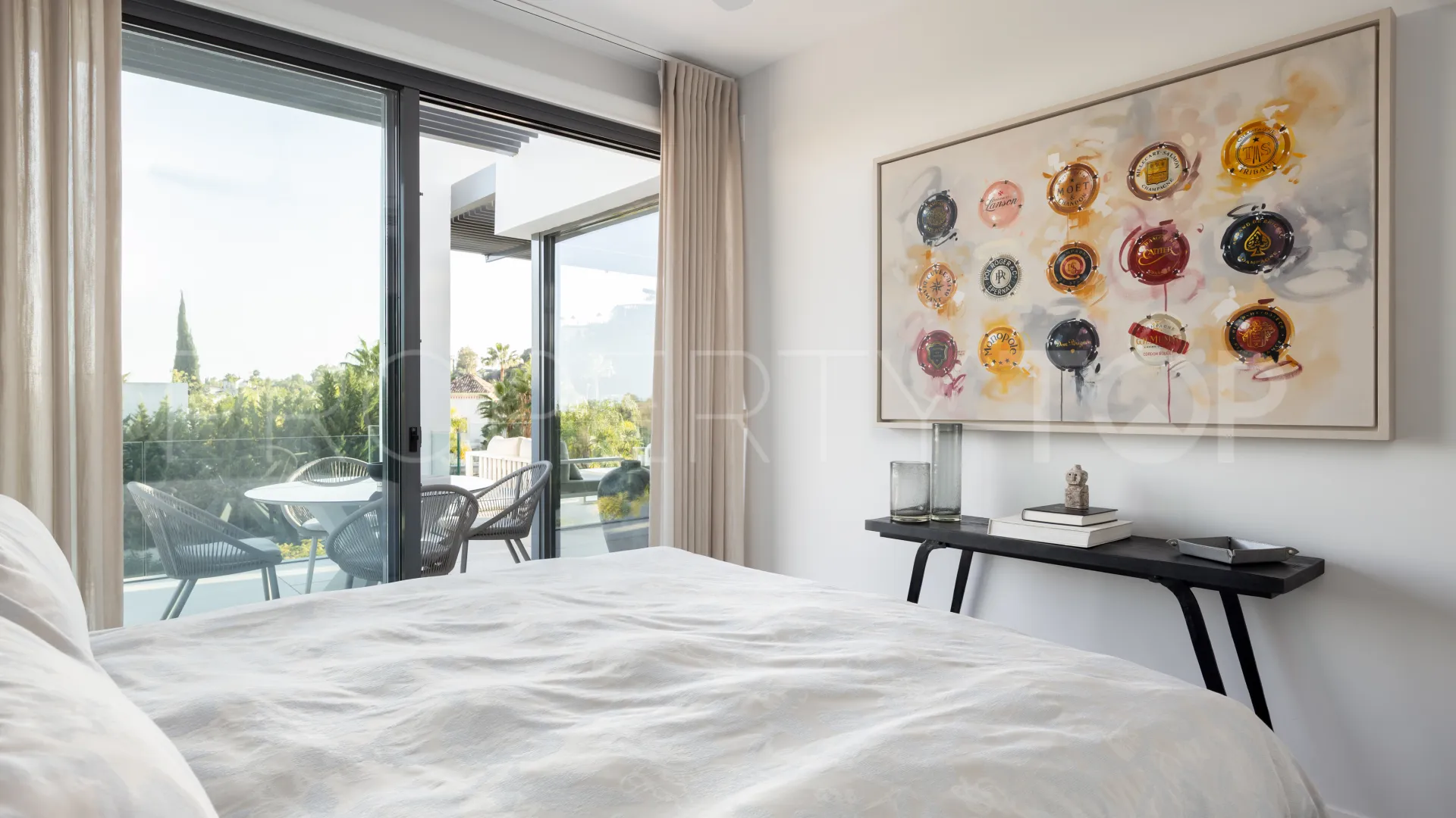 La Quinta apartment for sale
