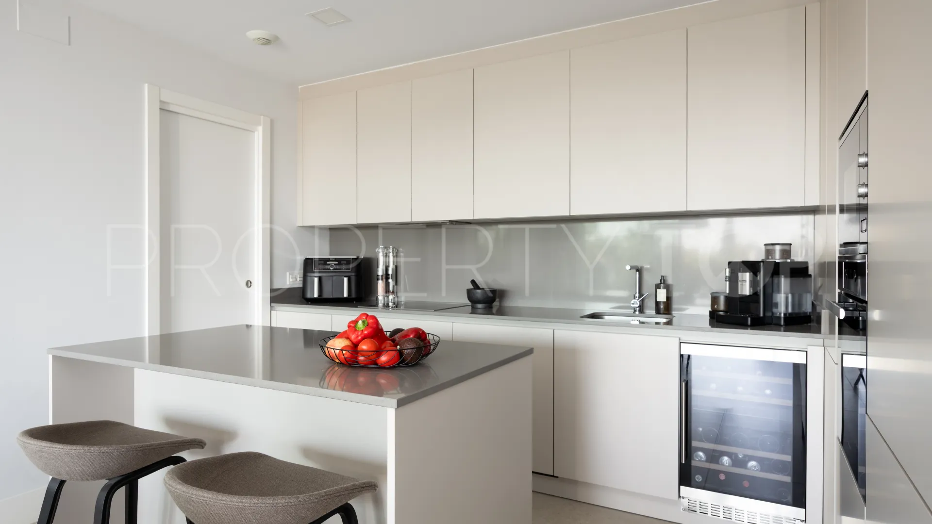 La Quinta apartment for sale