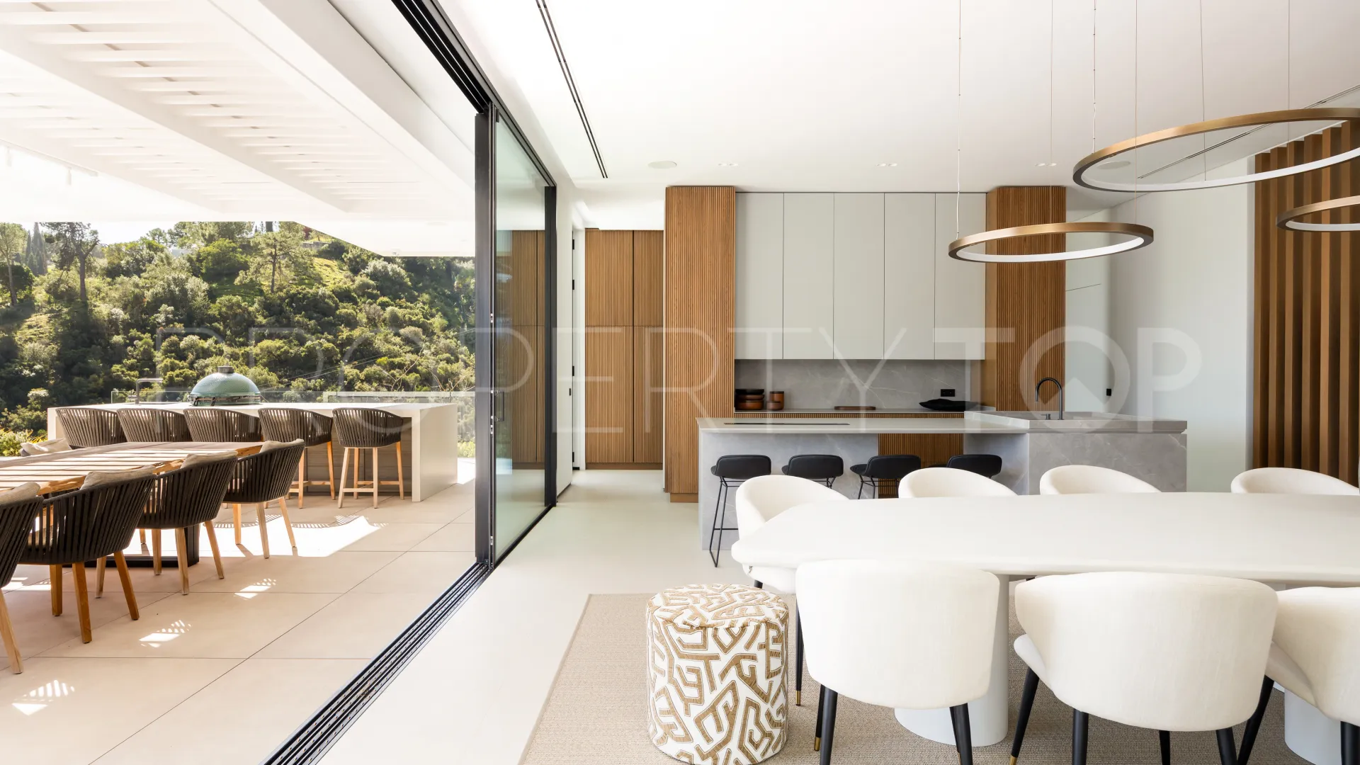 El Madroñal, villa en venta con 7 dormitorios