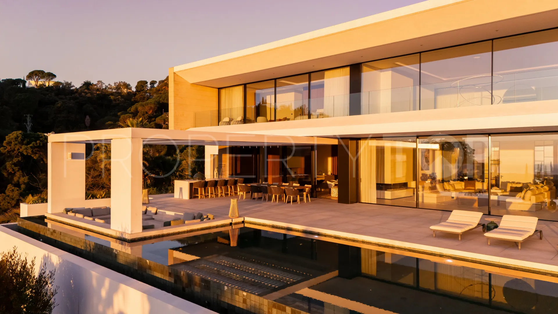 El Madroñal, villa en venta con 7 dormitorios