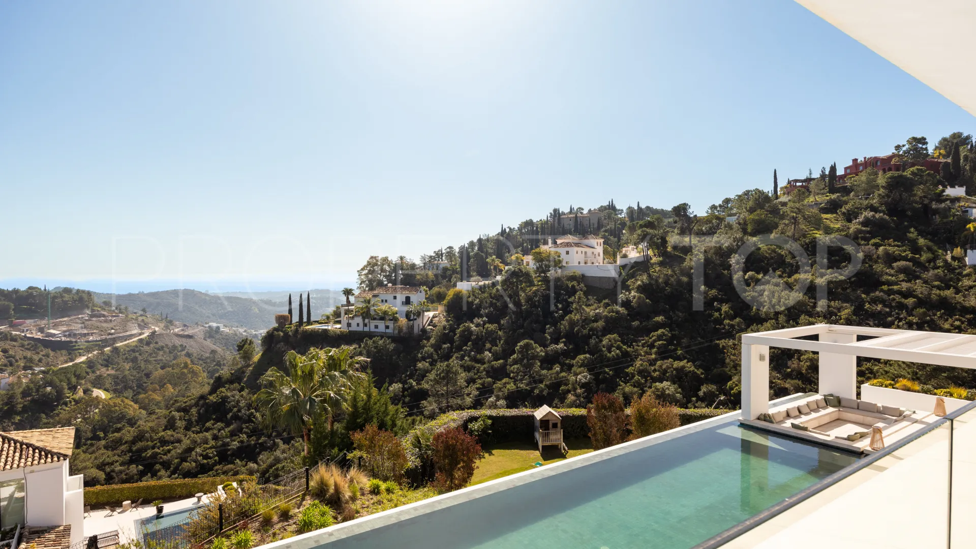 El Madroñal, villa en venta con 7 dormitorios