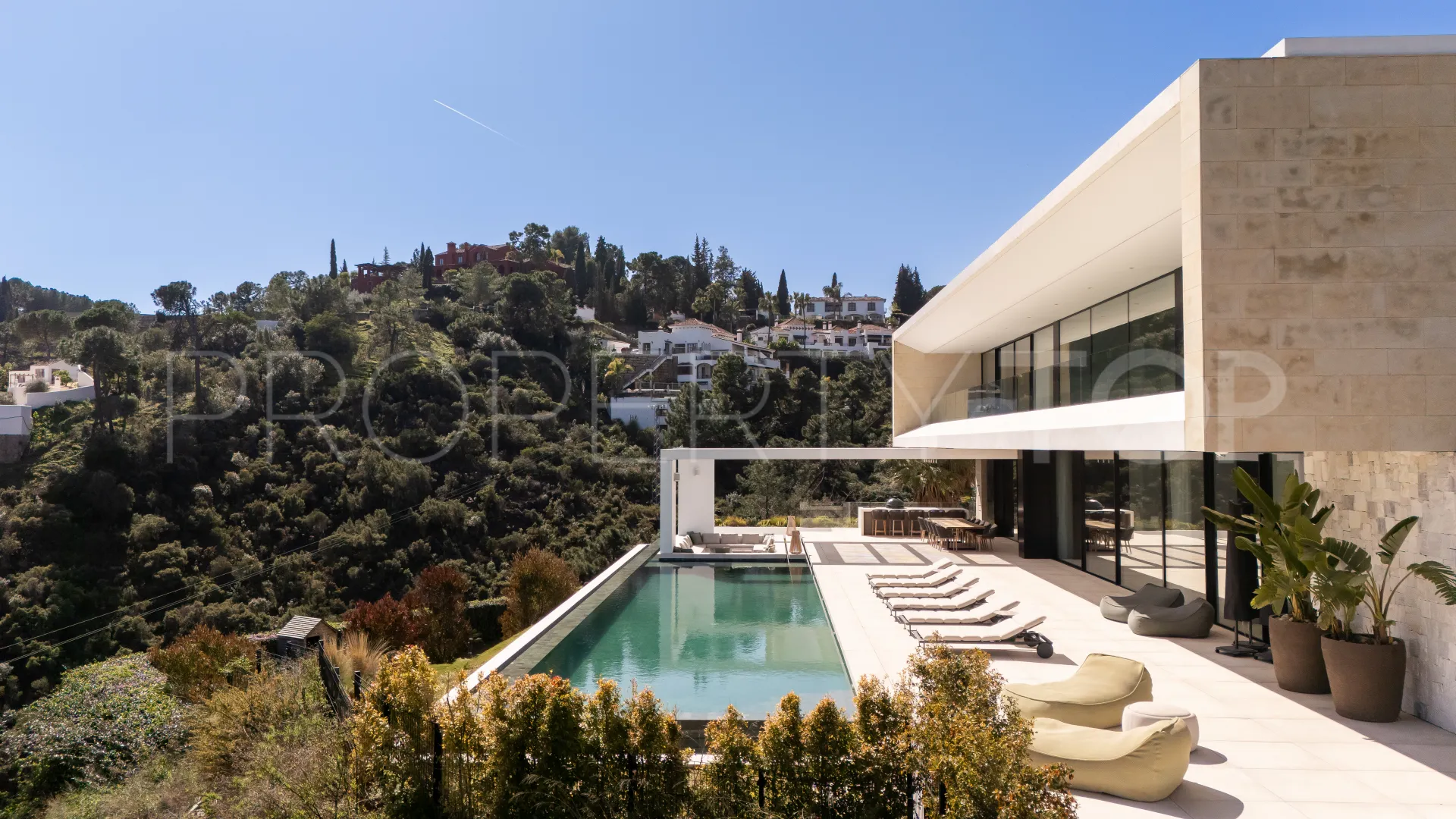 El Madroñal, villa en venta con 7 dormitorios