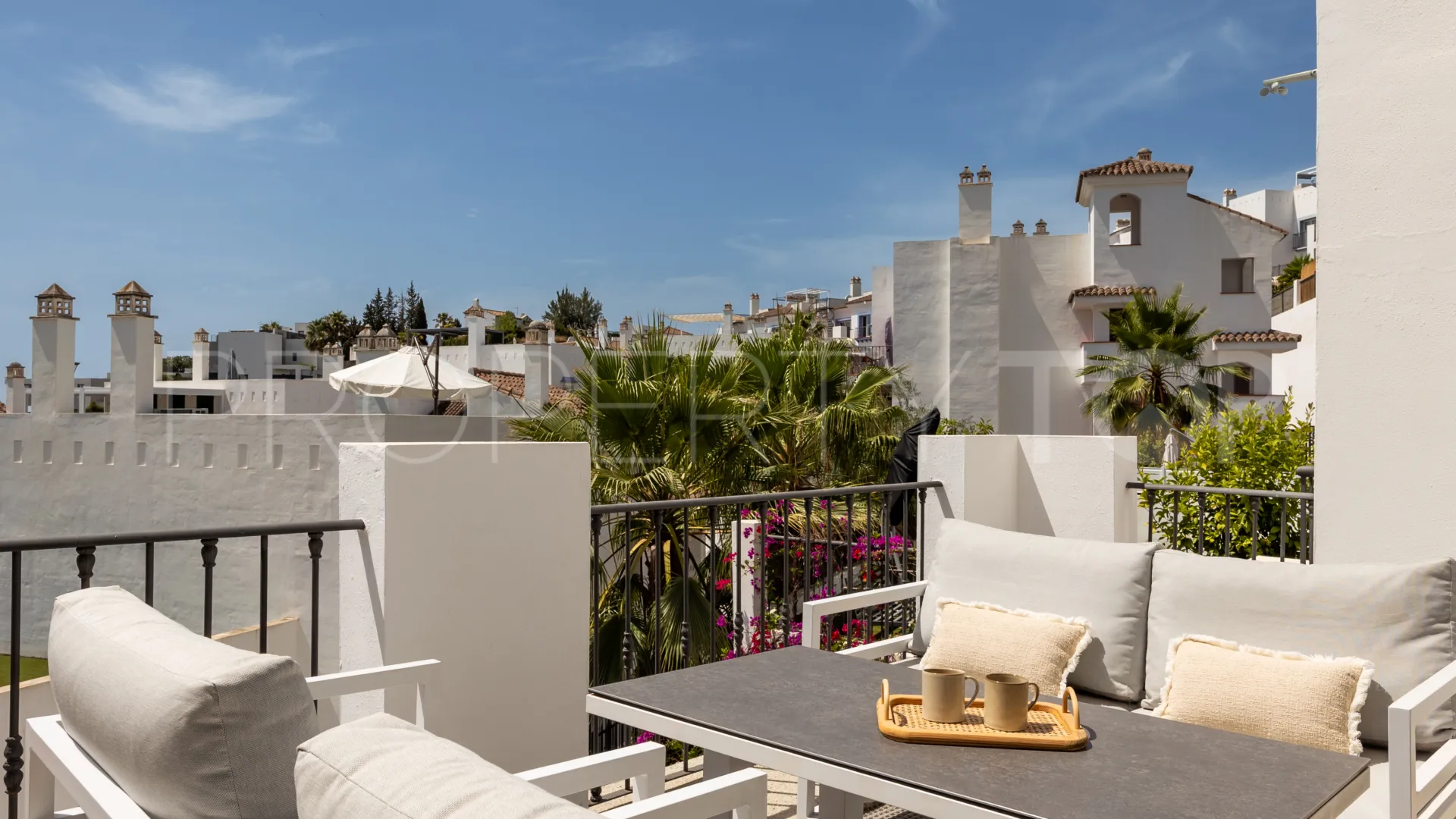 For sale Paraiso Pueblo penthouse with 2 bedrooms