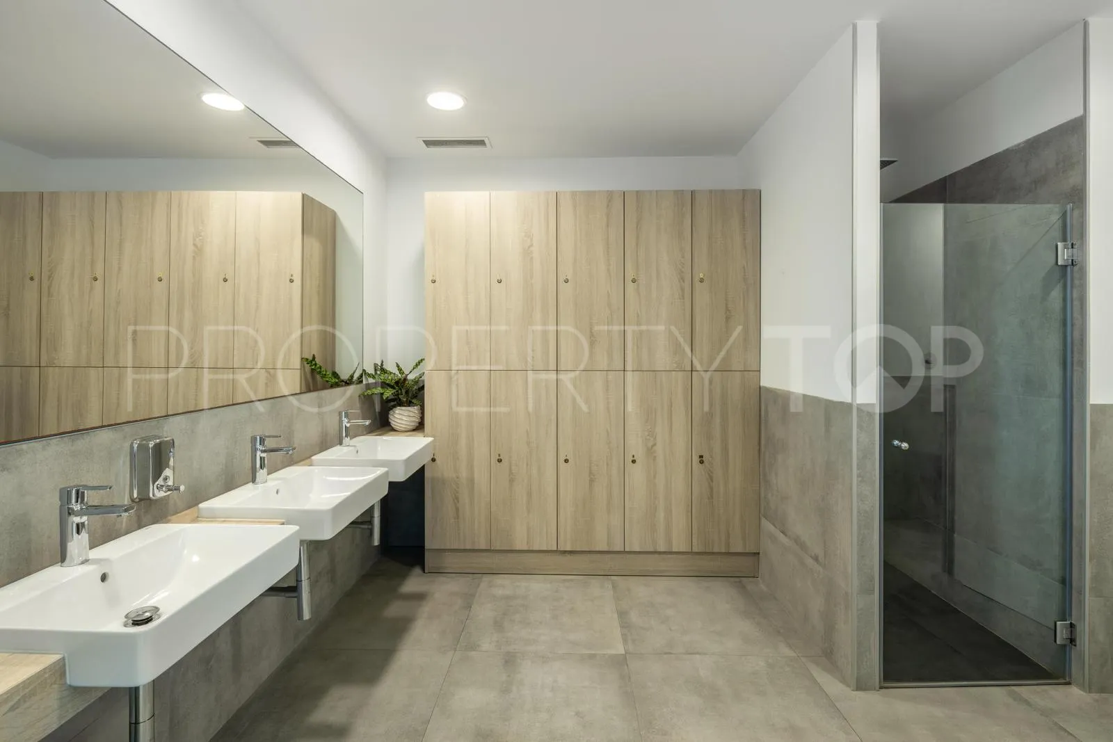 For sale Paraiso Pueblo penthouse with 2 bedrooms