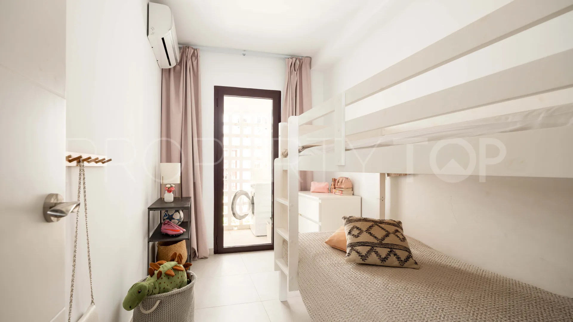 La Maestranza, apartamento en venta con 3 dormitorios