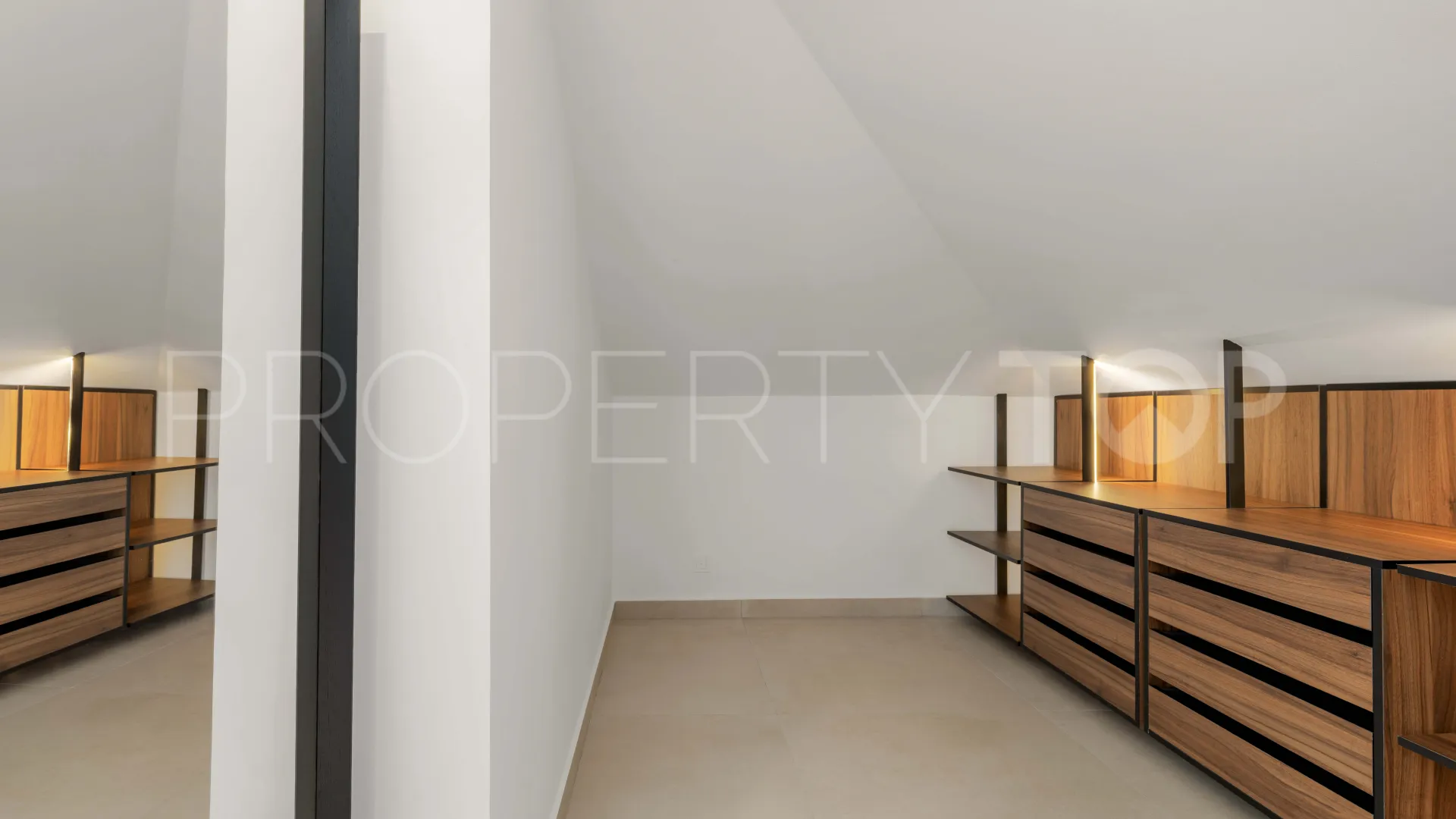 Penthouse with 3 bedrooms for sale in Las Lolas