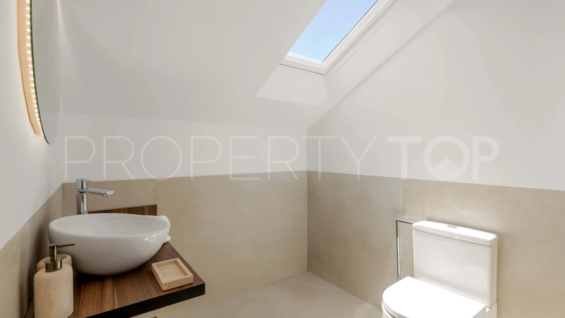 Penthouse with 3 bedrooms for sale in Las Lolas