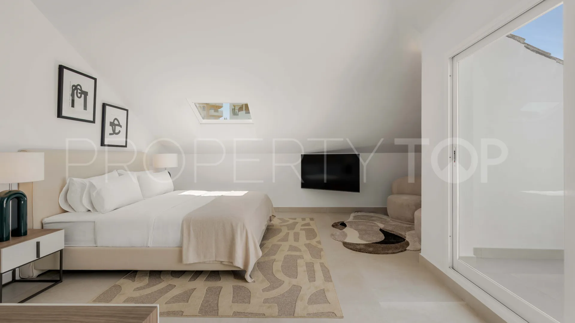 Penthouse with 3 bedrooms for sale in Las Lolas