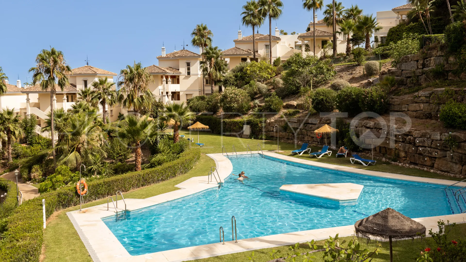 Apartamento en venta en Palacetes Los Belvederes