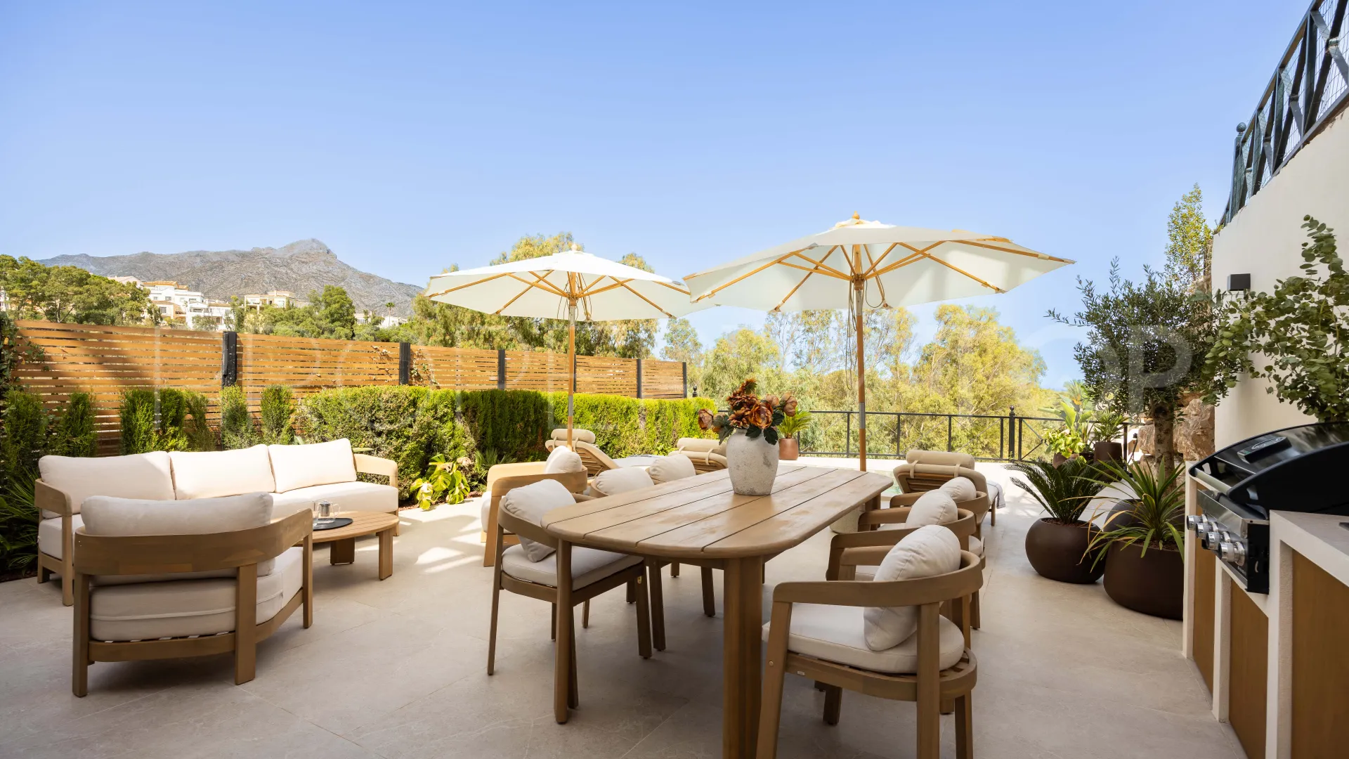 Apartamento en venta en Palacetes Los Belvederes