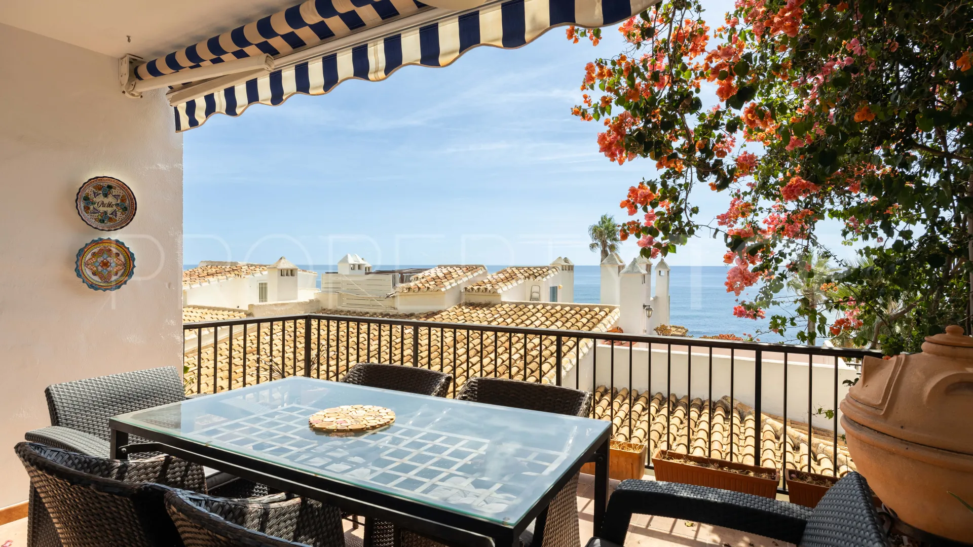 Apartment for sale in Calahonda