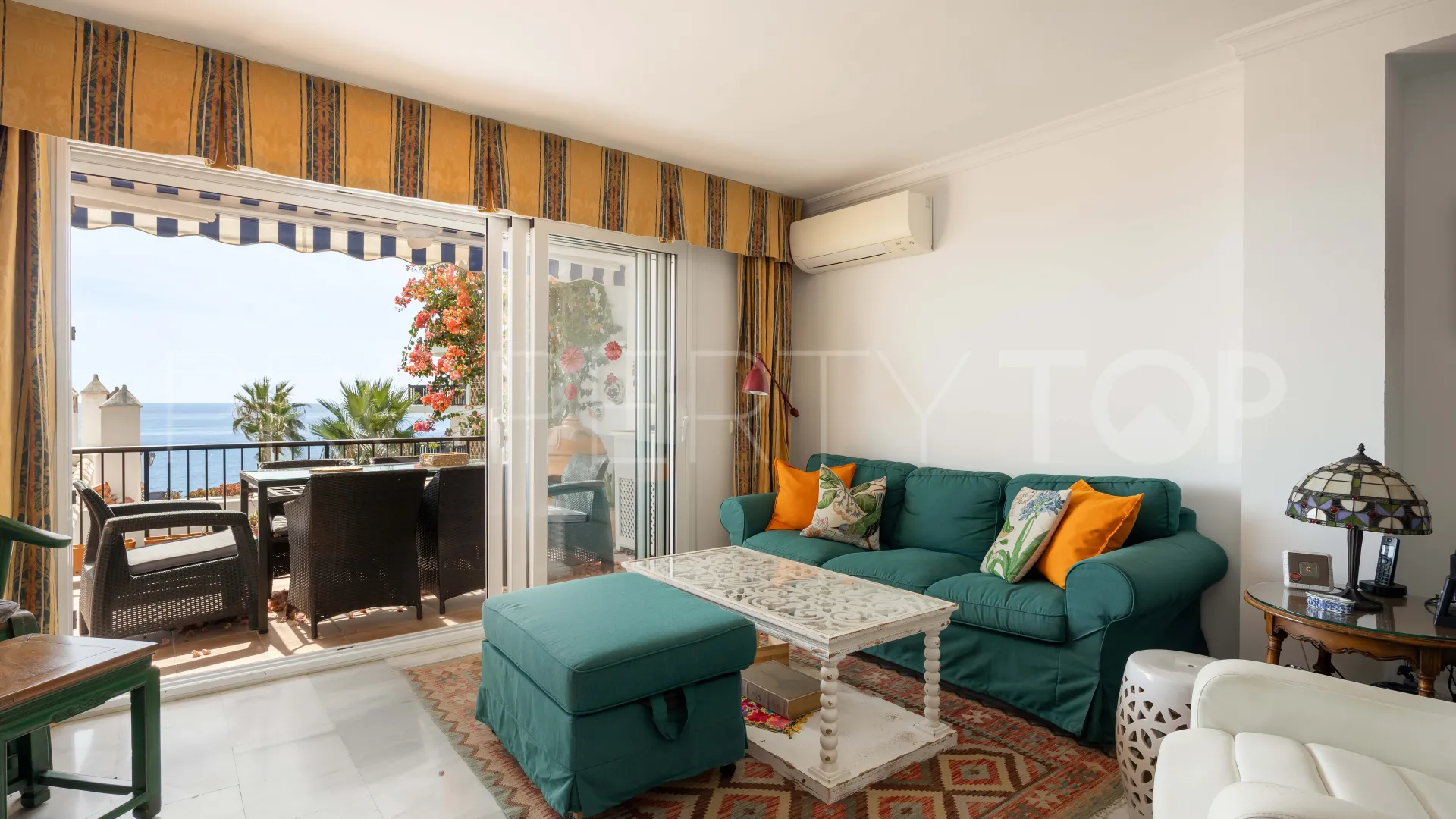 Apartment for sale in Calahonda