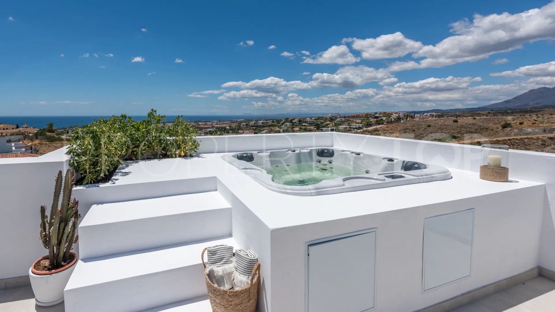 3 bedrooms penthouse in Paraiso Pueblo for sale