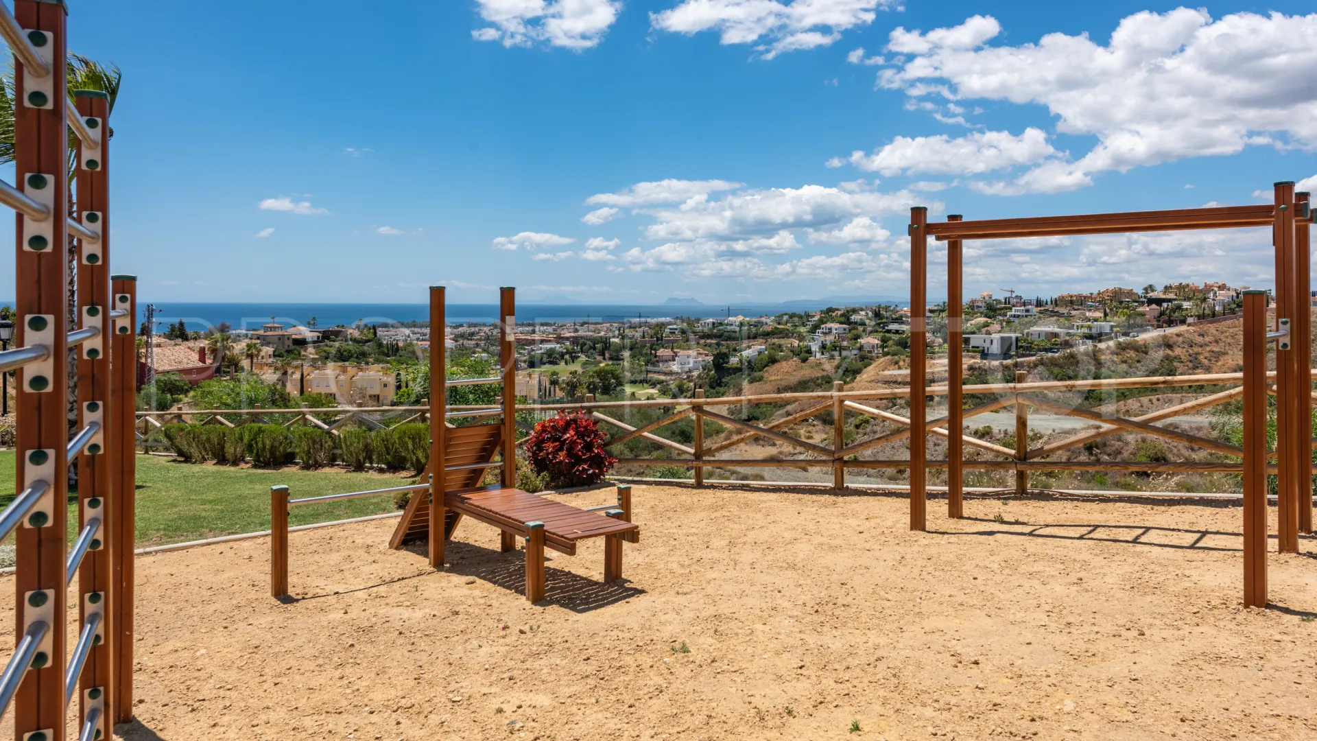 3 bedrooms penthouse in Paraiso Pueblo for sale
