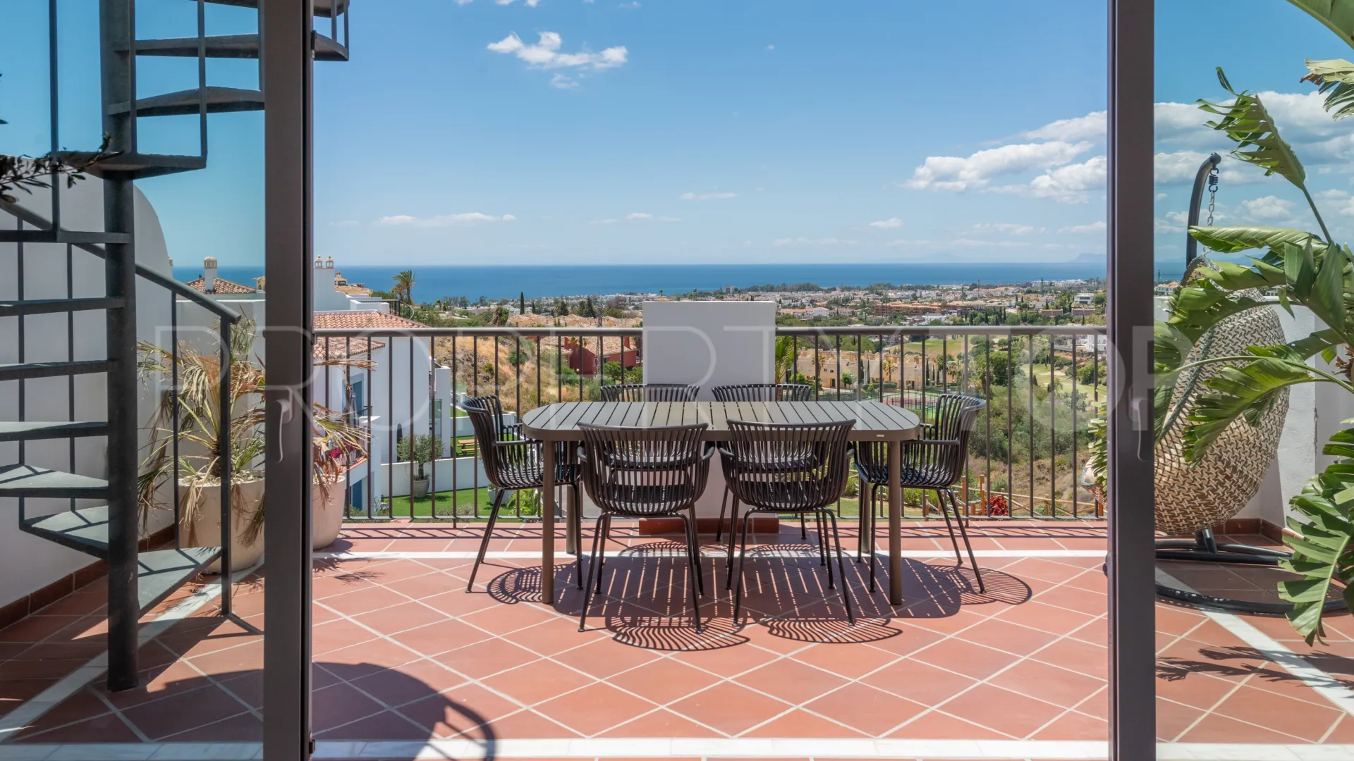 3 bedrooms penthouse in Paraiso Pueblo for sale