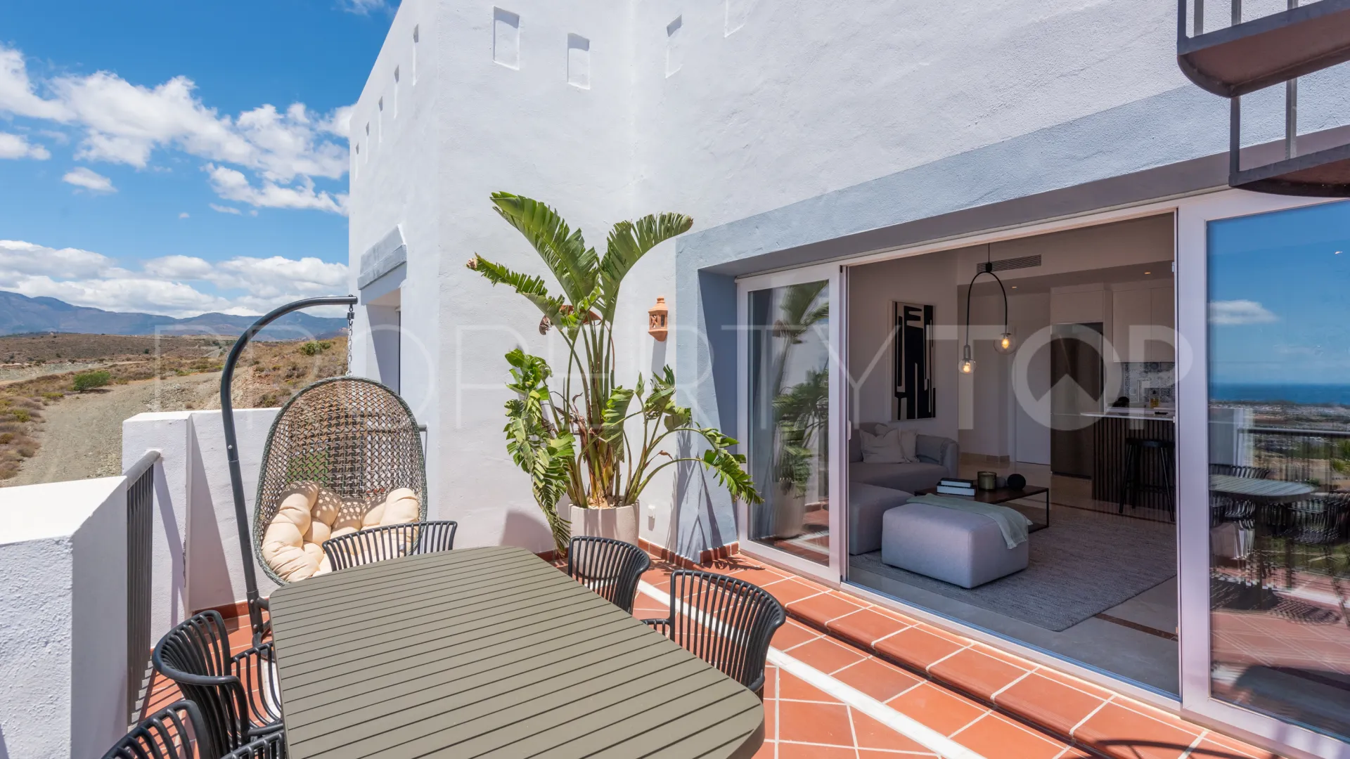 3 bedrooms penthouse in Paraiso Pueblo for sale