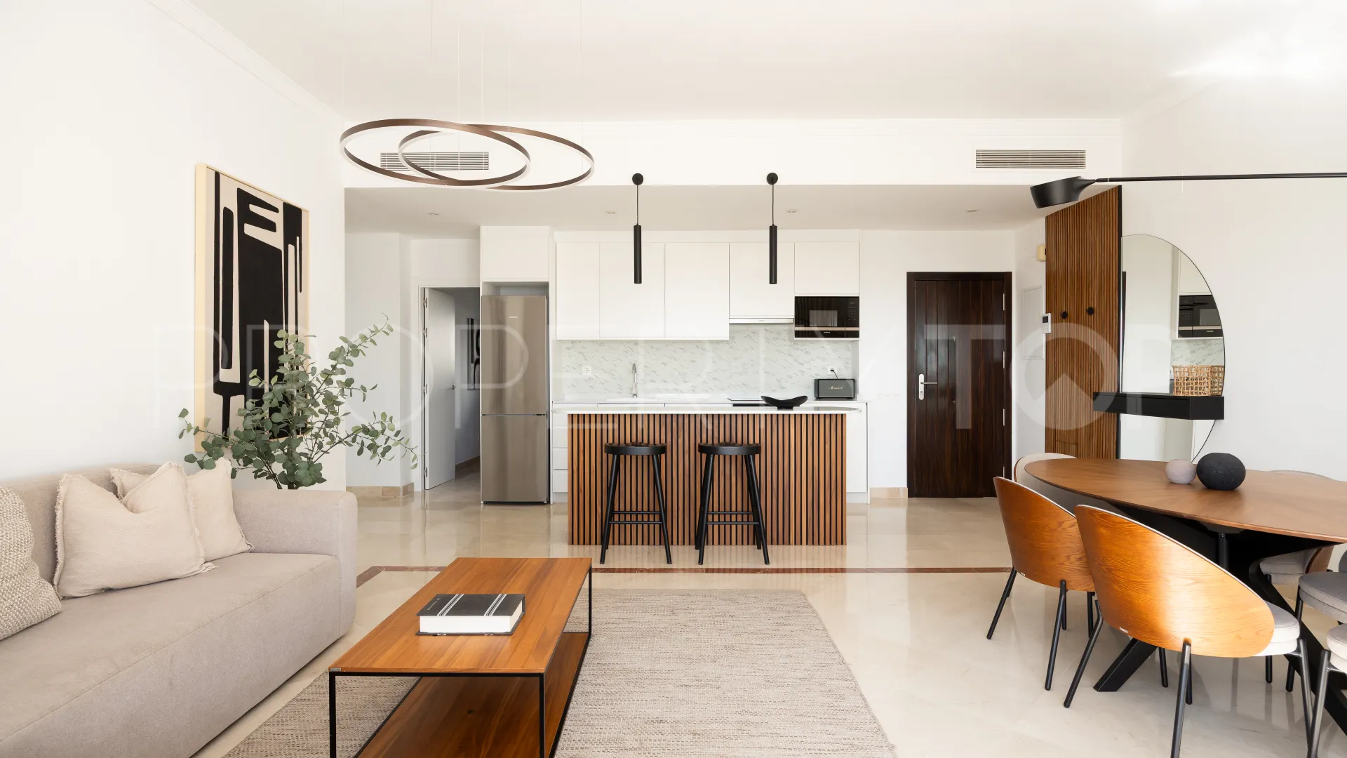 Ático en venta de 3 dormitorios en Paraiso Pueblo
