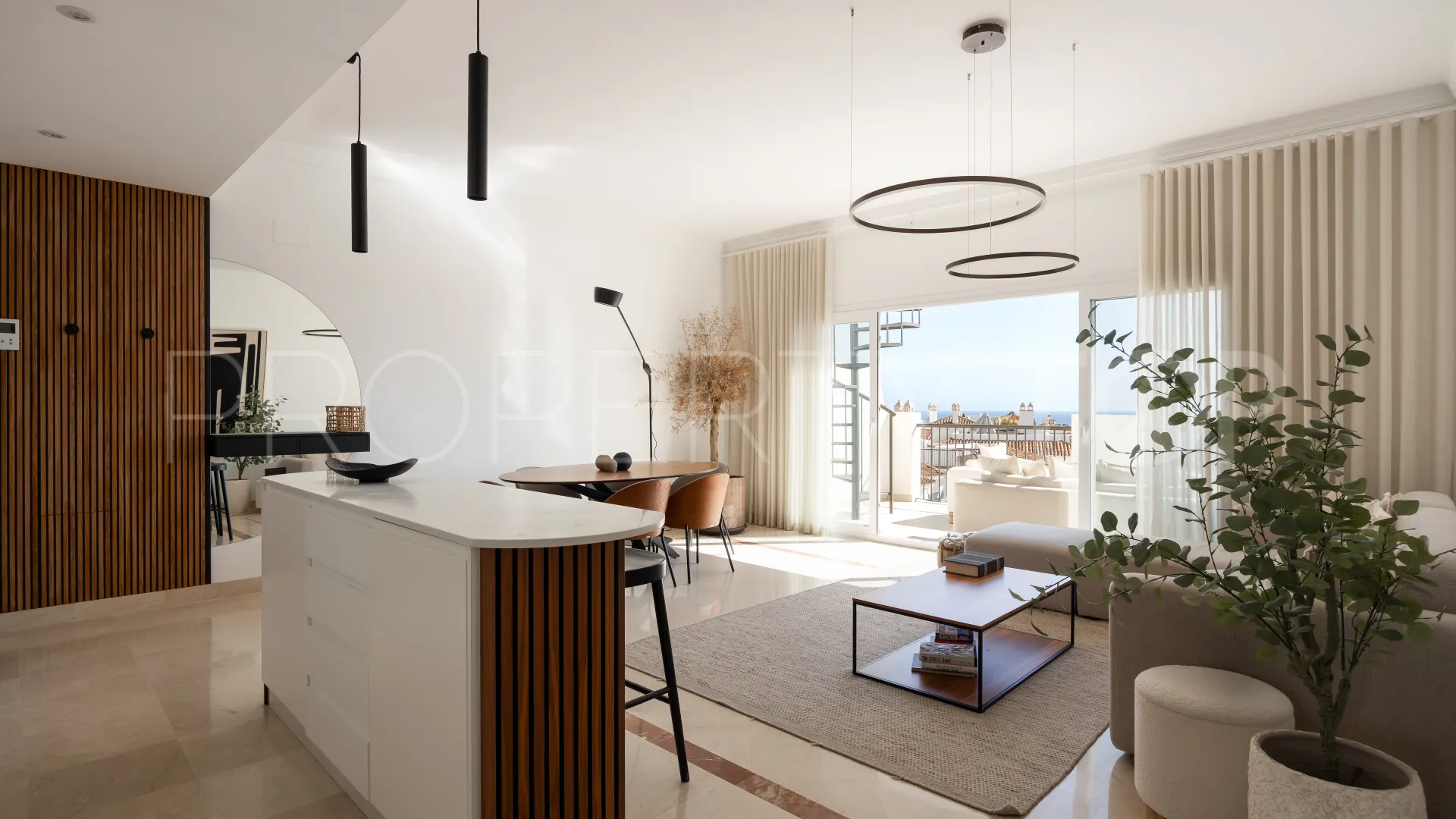Ático en venta de 3 dormitorios en Paraiso Pueblo