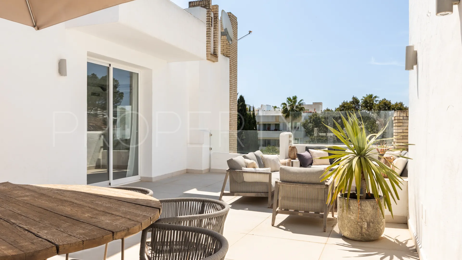 Apartment for sale in Miragolf with 3 bedrooms