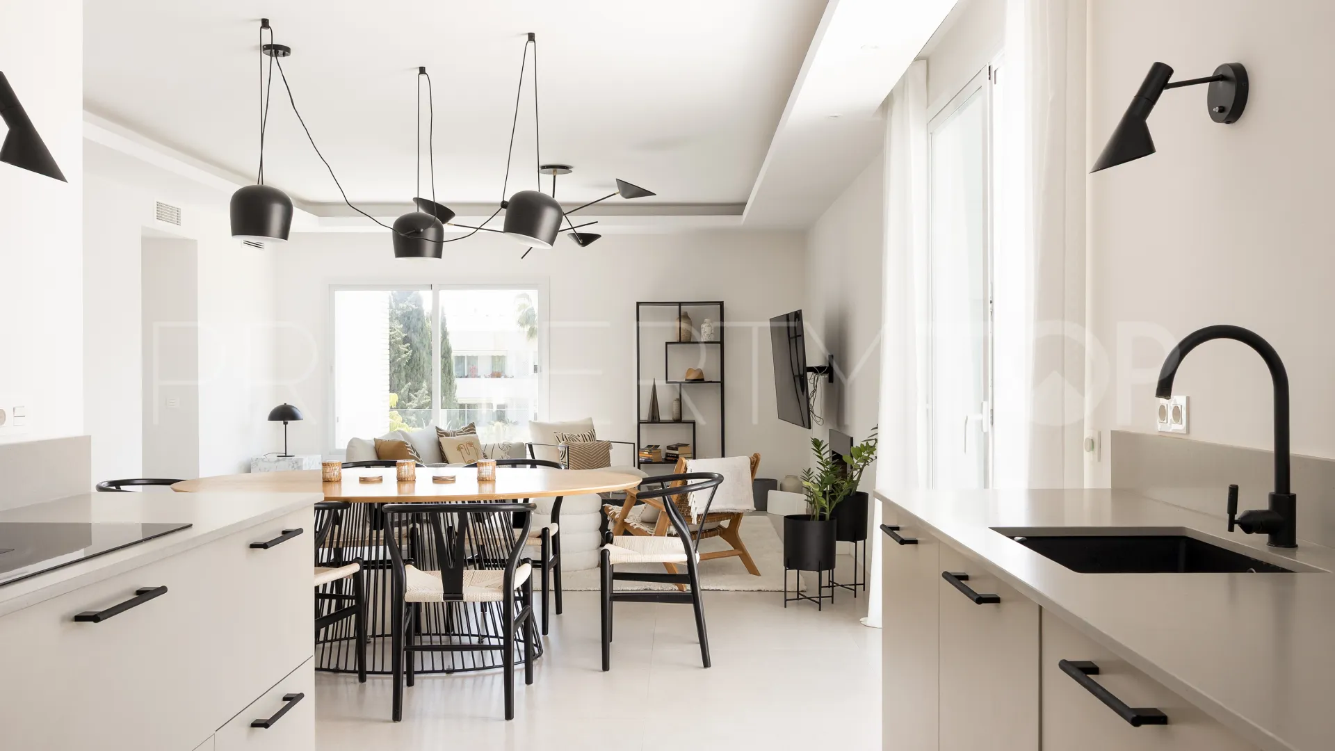 Apartment for sale in Miragolf with 3 bedrooms