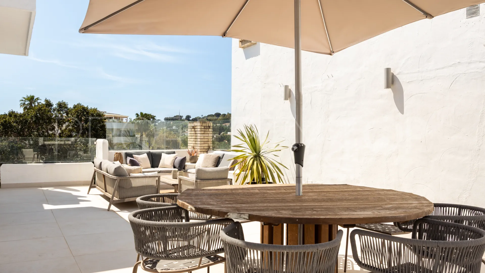 Apartment for sale in Miragolf with 3 bedrooms