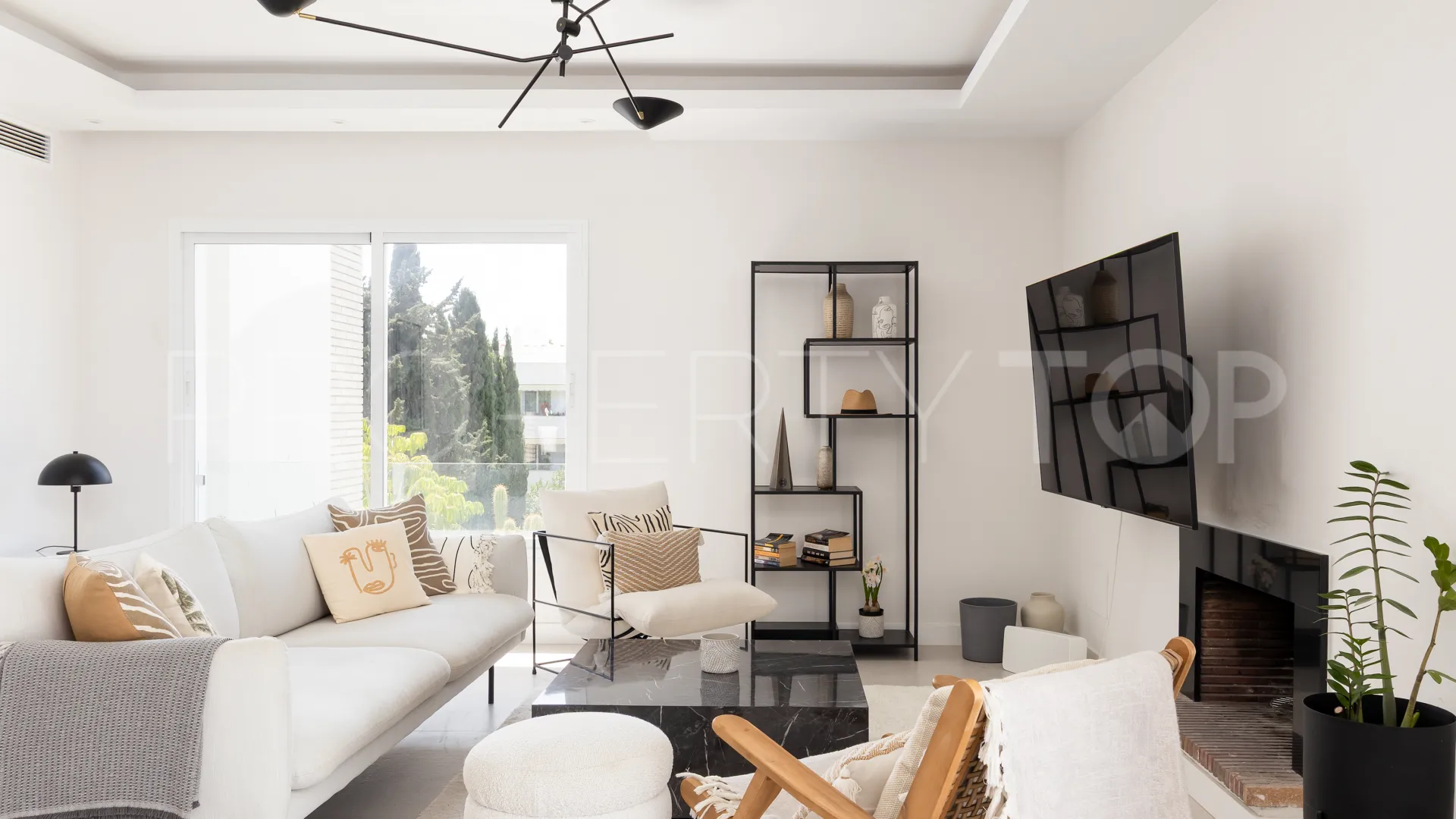 Apartment for sale in Miragolf with 3 bedrooms
