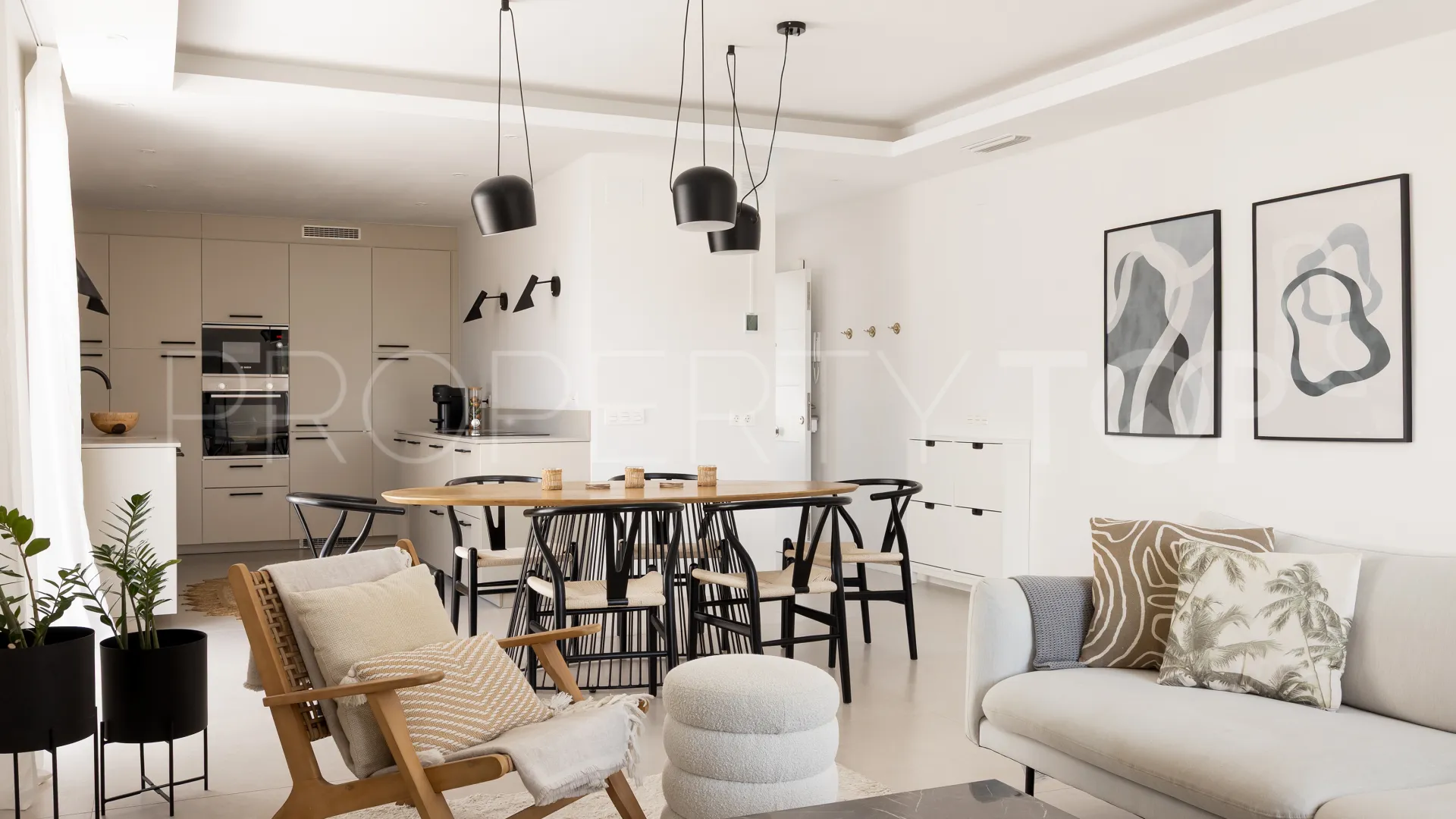 Apartment for sale in Miragolf with 3 bedrooms