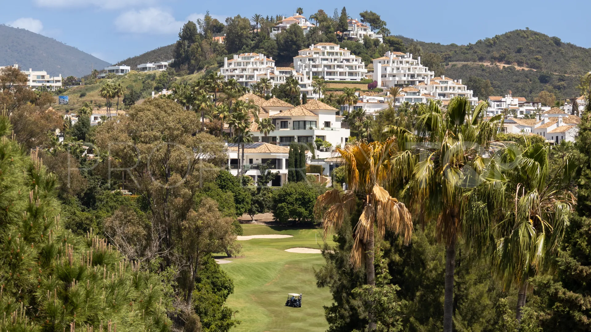 Apartment for sale in Miragolf with 3 bedrooms