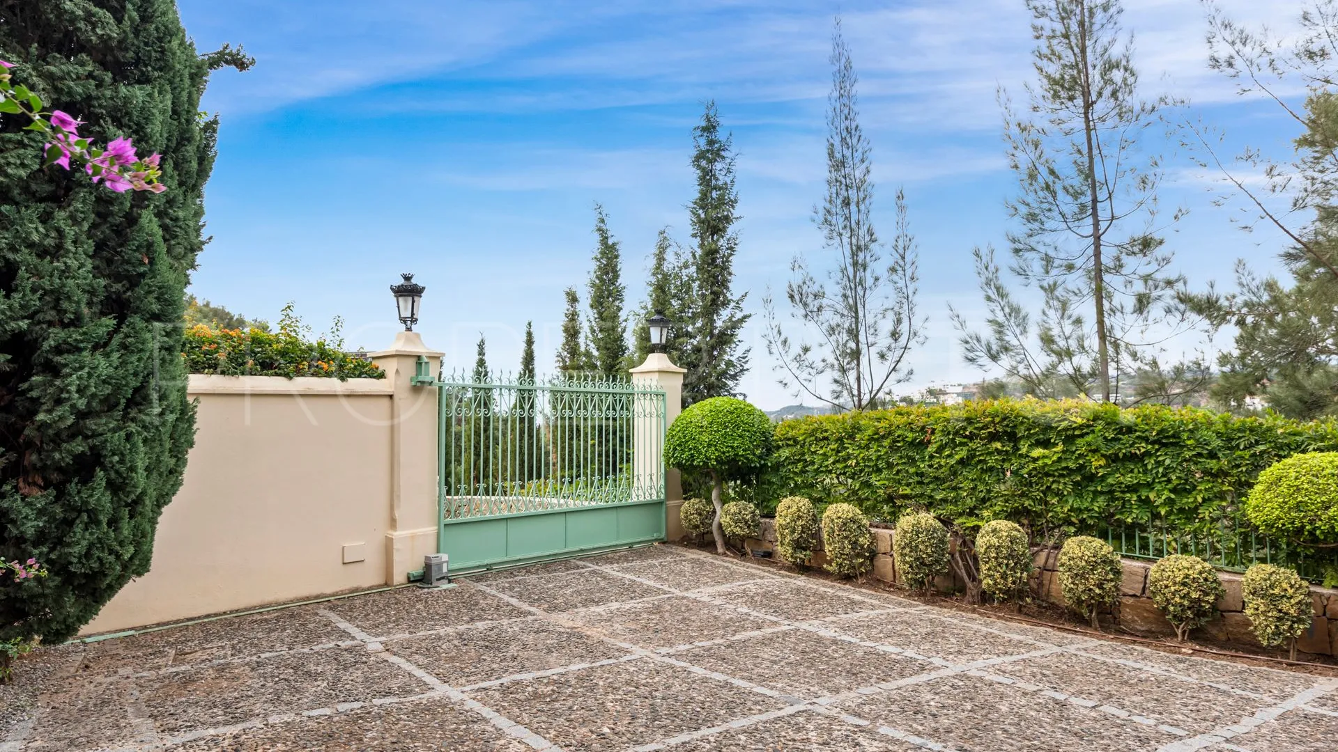 Marbella Club Golf Resort villa for sale